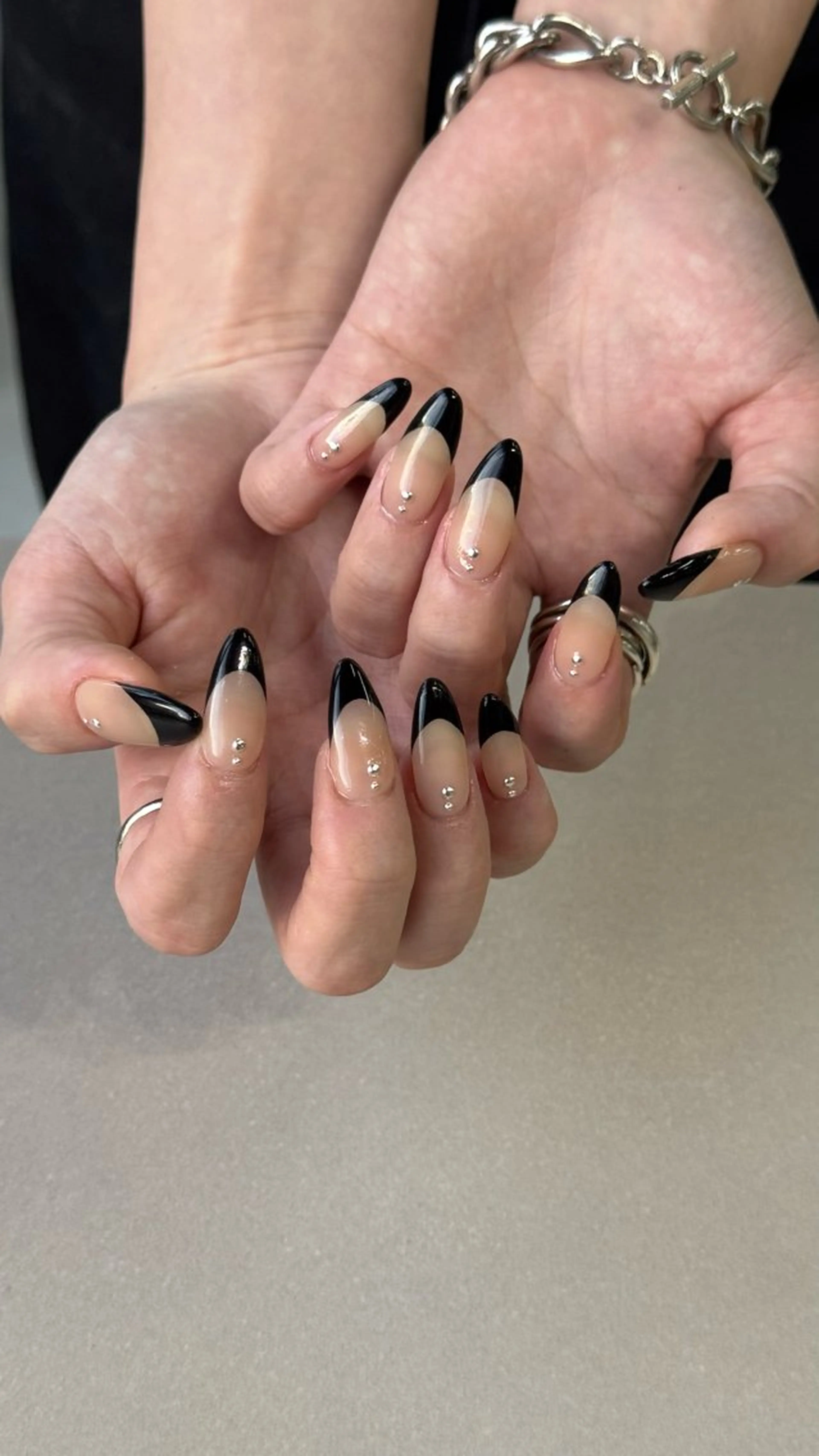 ネイル フレンチネイル ハンドネイル Momoka ネイリスト福岡/薬院のネイルデザイン