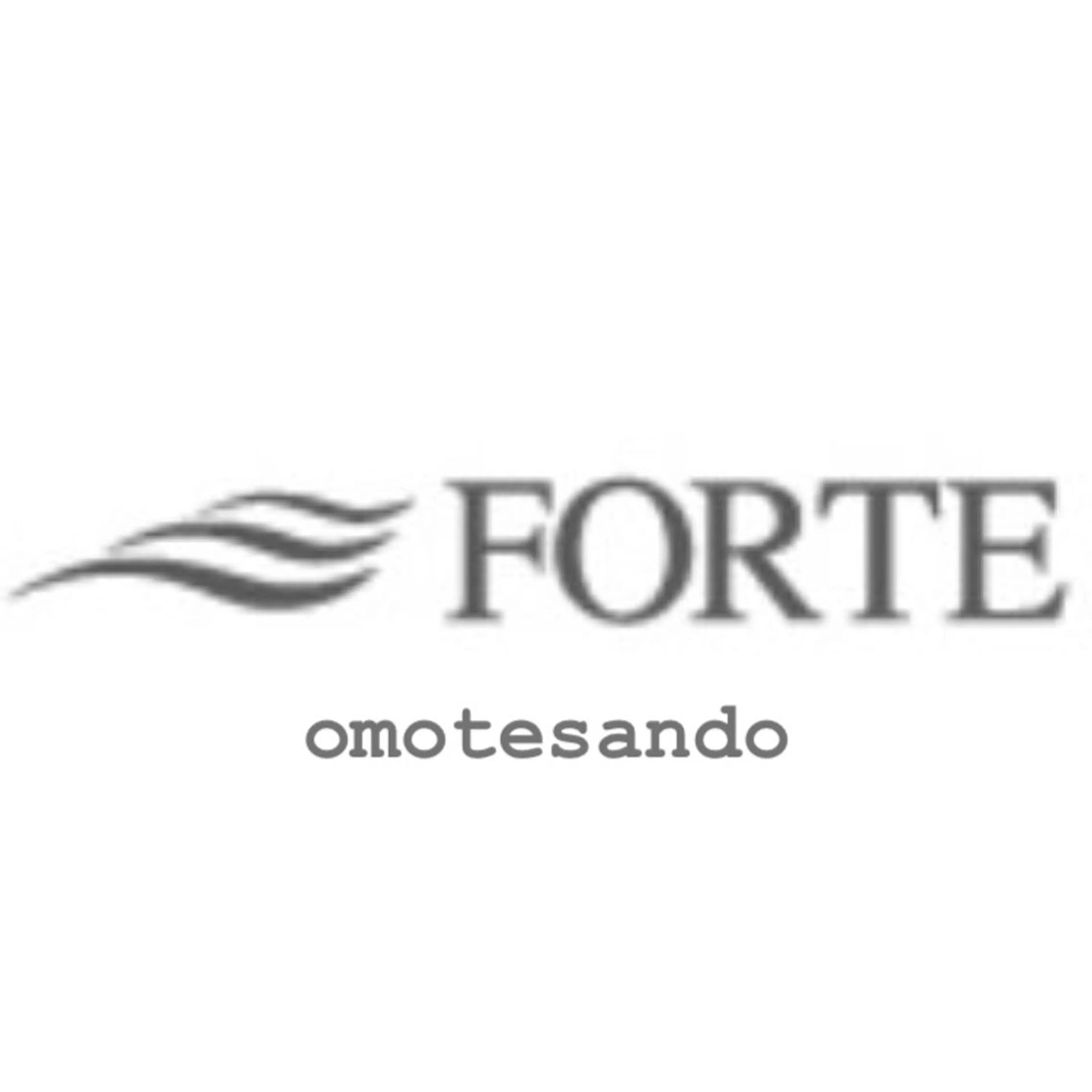 TRENCH　相澤 果歩のヘアスタイル