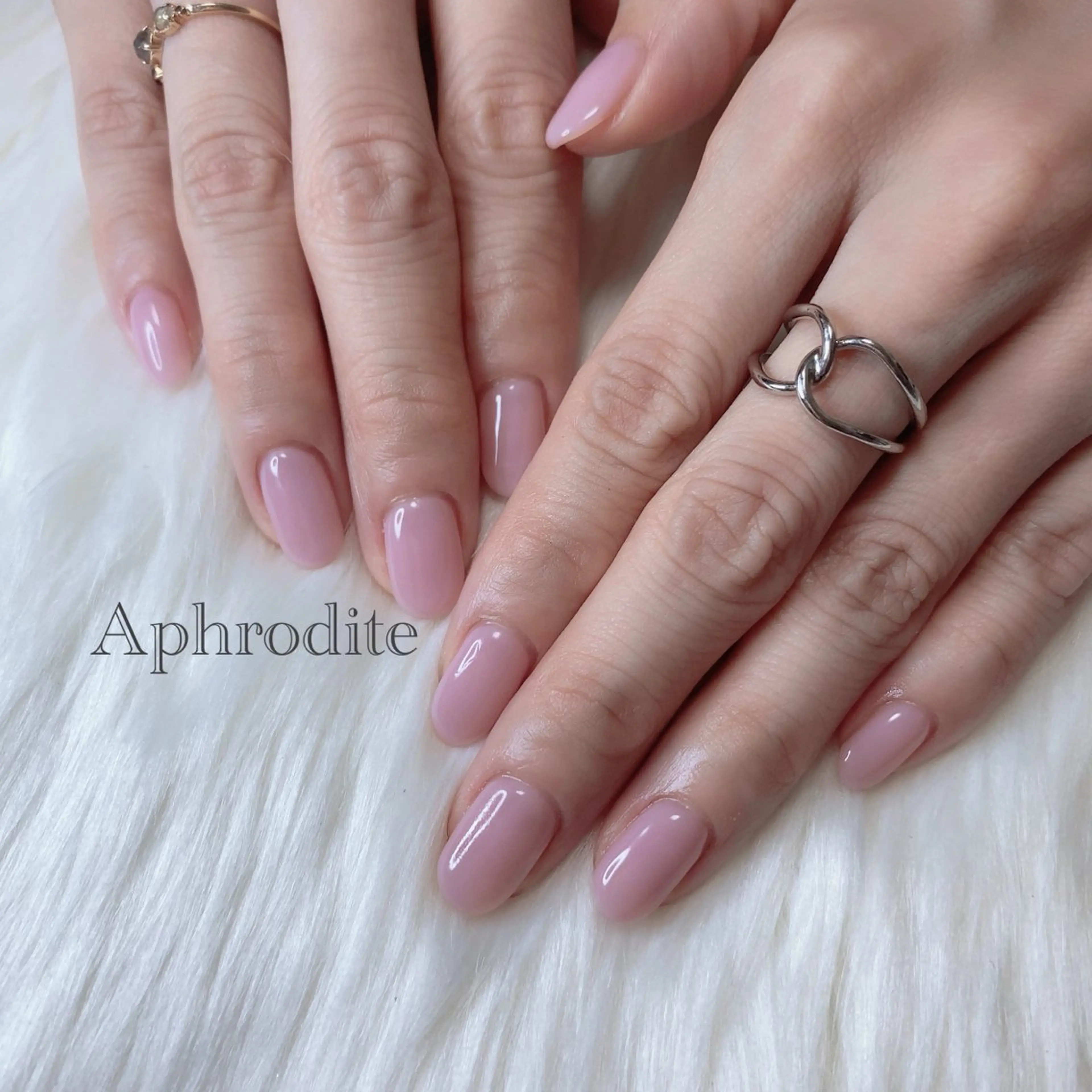 ネイル Aphrodite パラジェル認定サロンのネイルデザイン