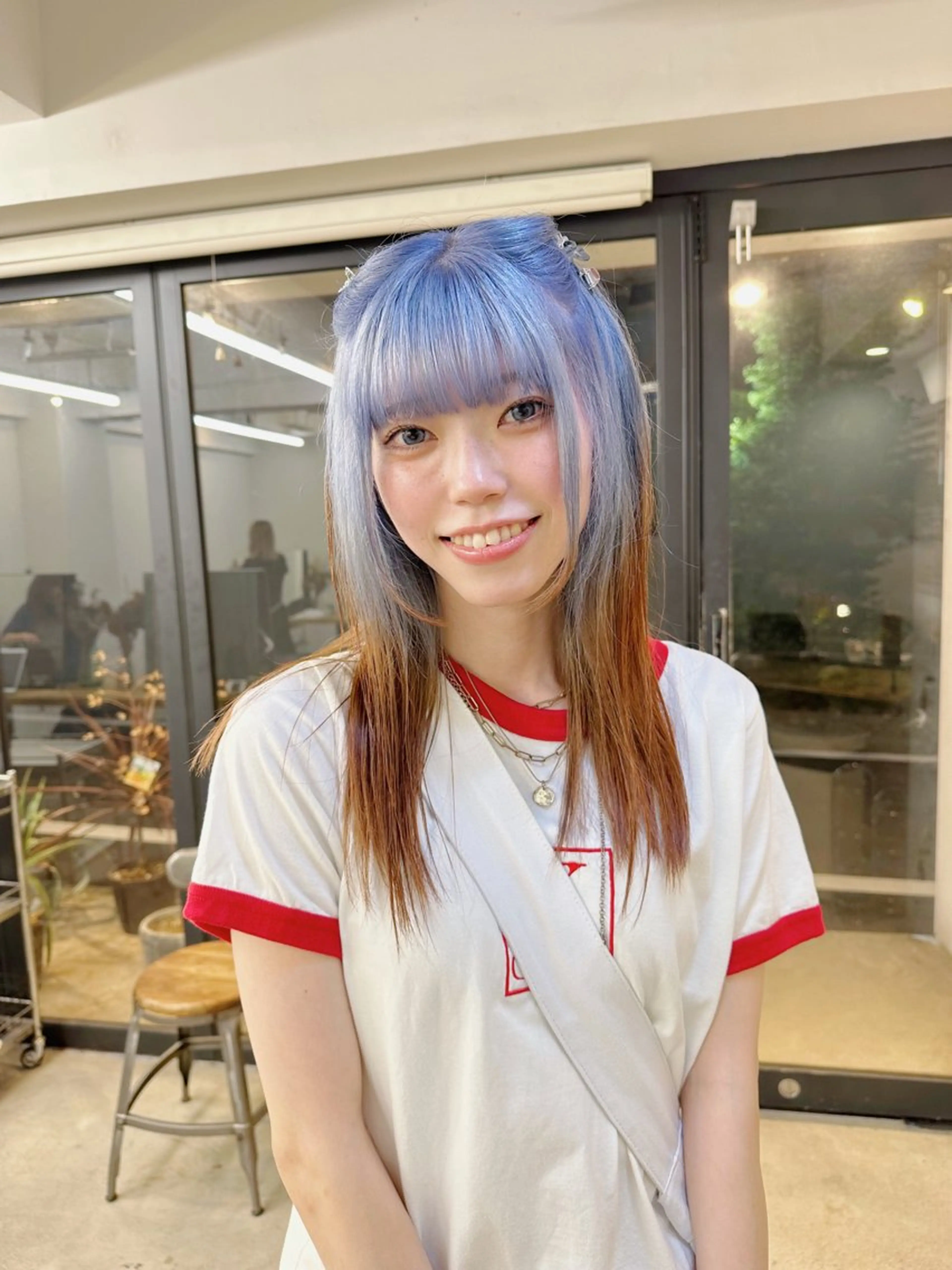 セミロング カラー ヘアアレンジ ブルーカラー ブラウンカラー デザインカラー オレンジ オレンジブラウン Flamme Annaのヘアスタイル