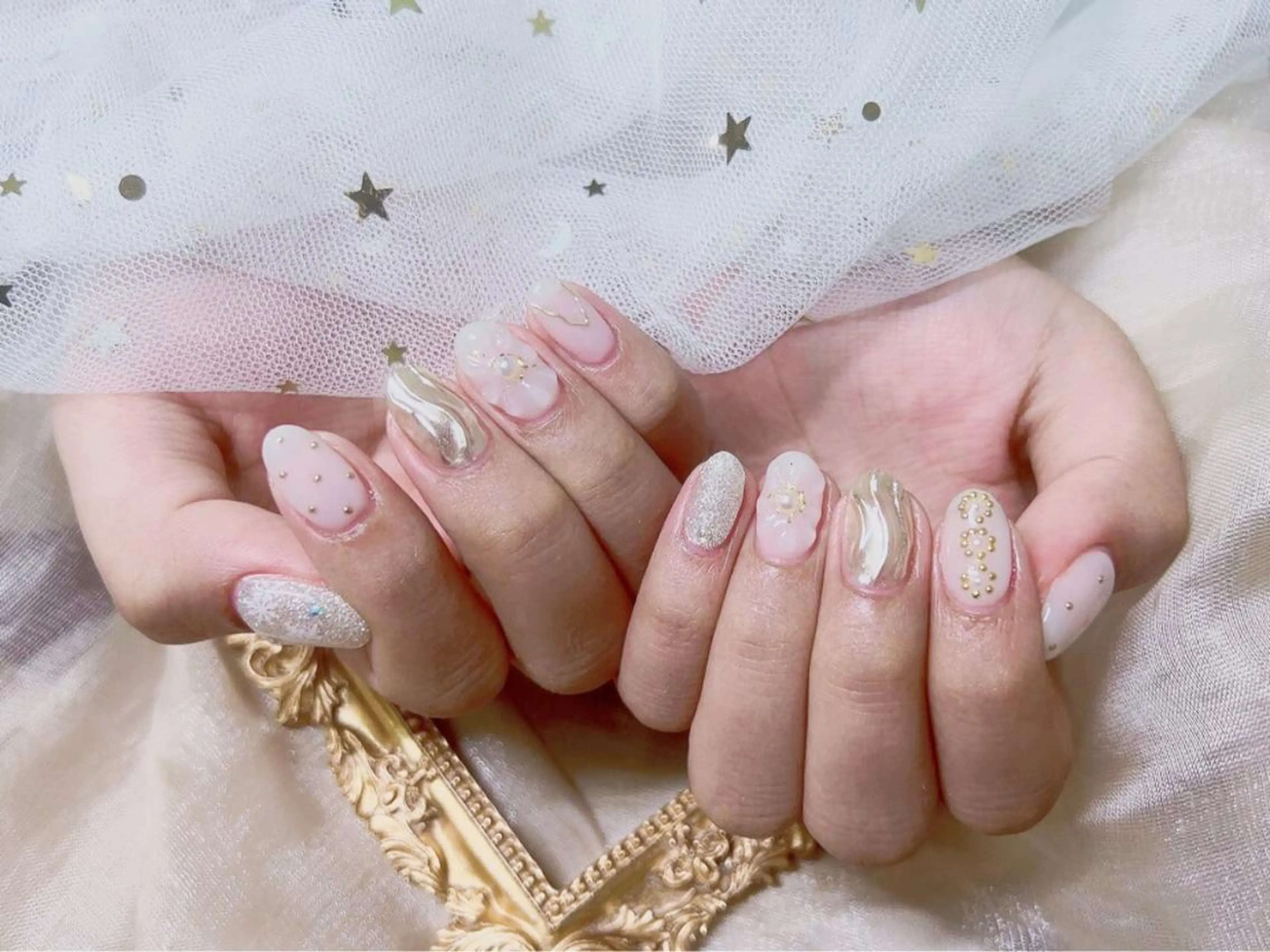 ネイル ハンドネイル リ サのネイルデザイン