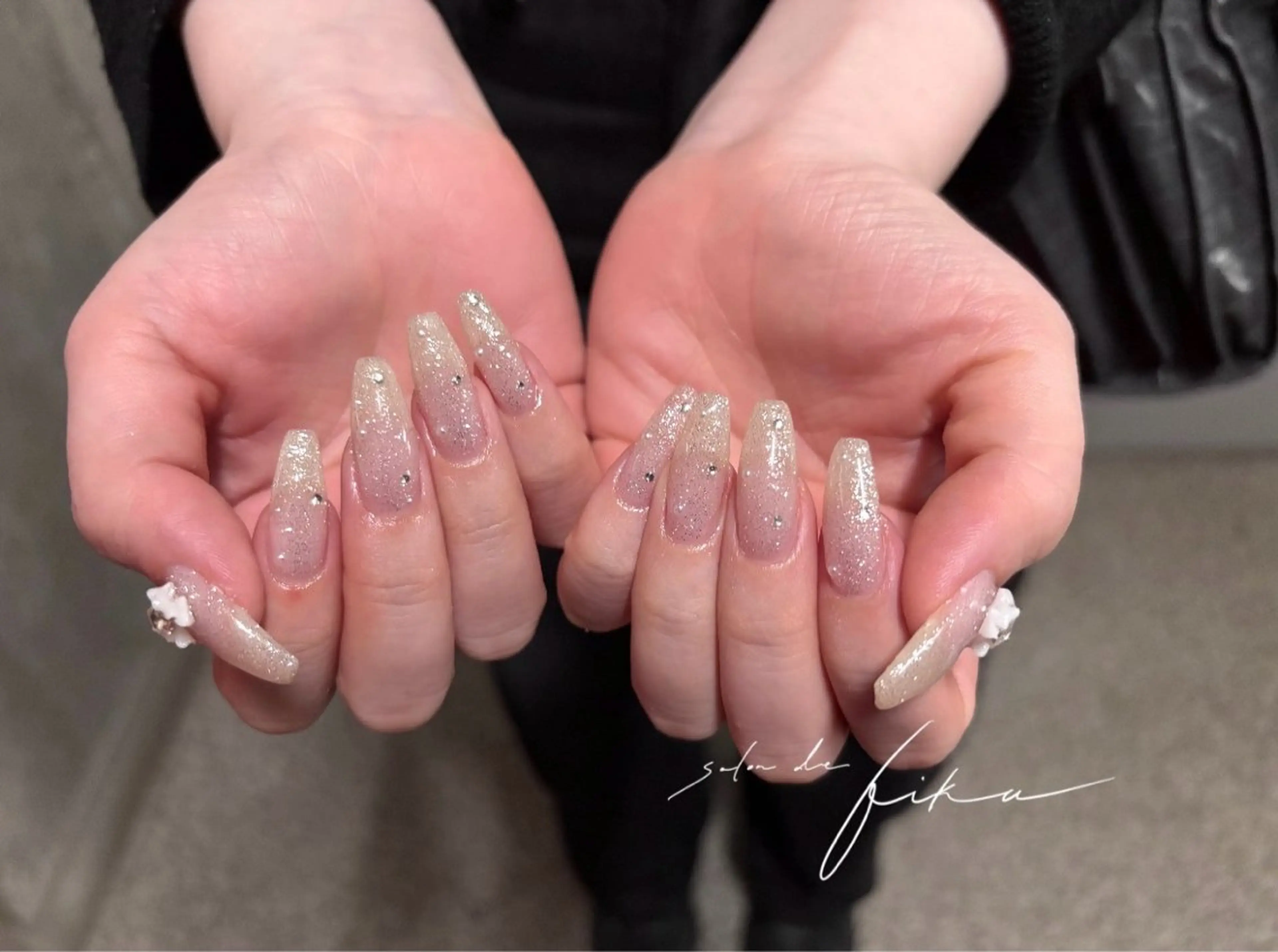 ネイル ハンドネイル 武智日々花 【パラジェル取扱店】のネイルデザイン