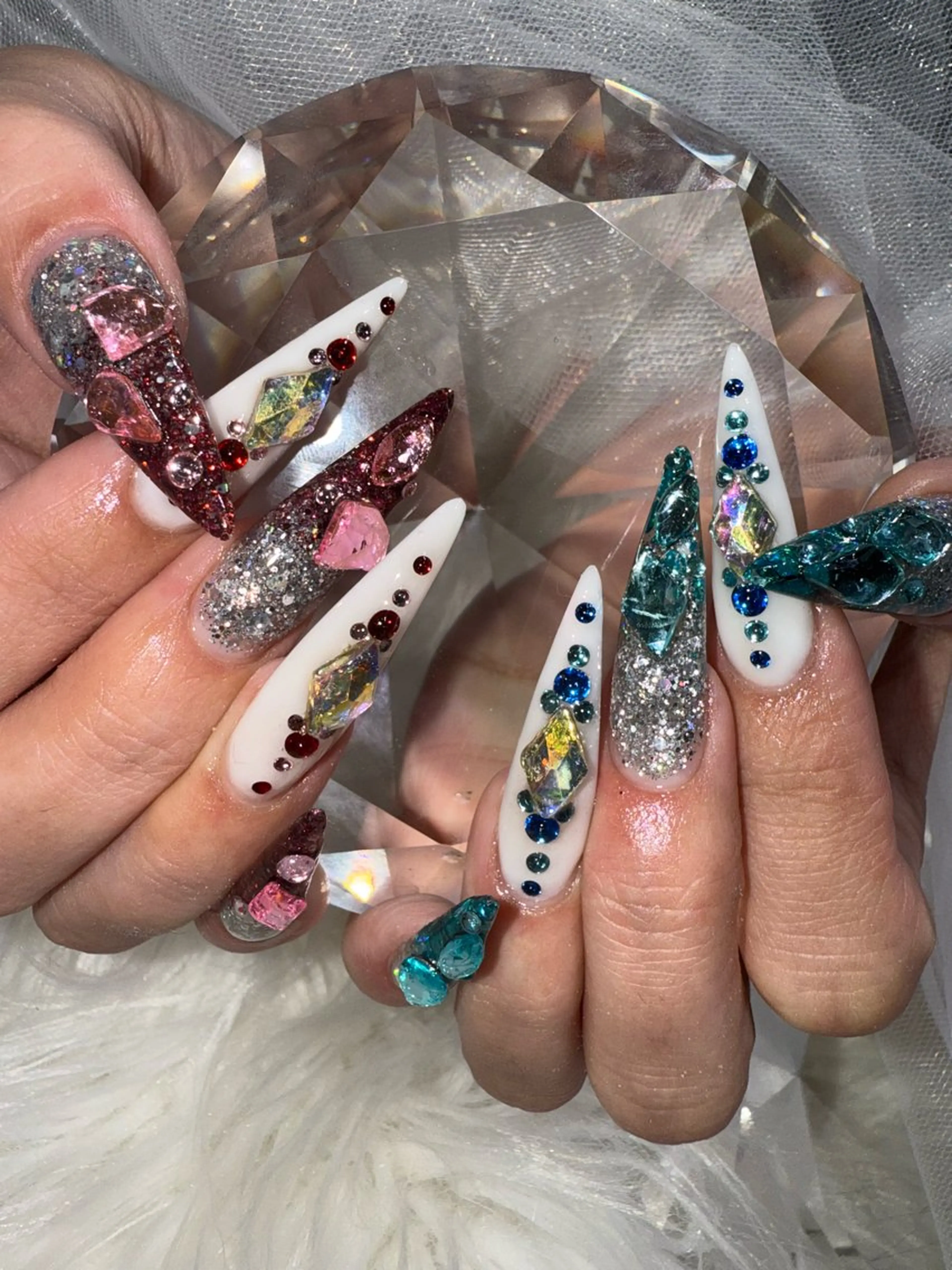 ロング ハンドネイル BINERVA nail salonのネイルデザイン