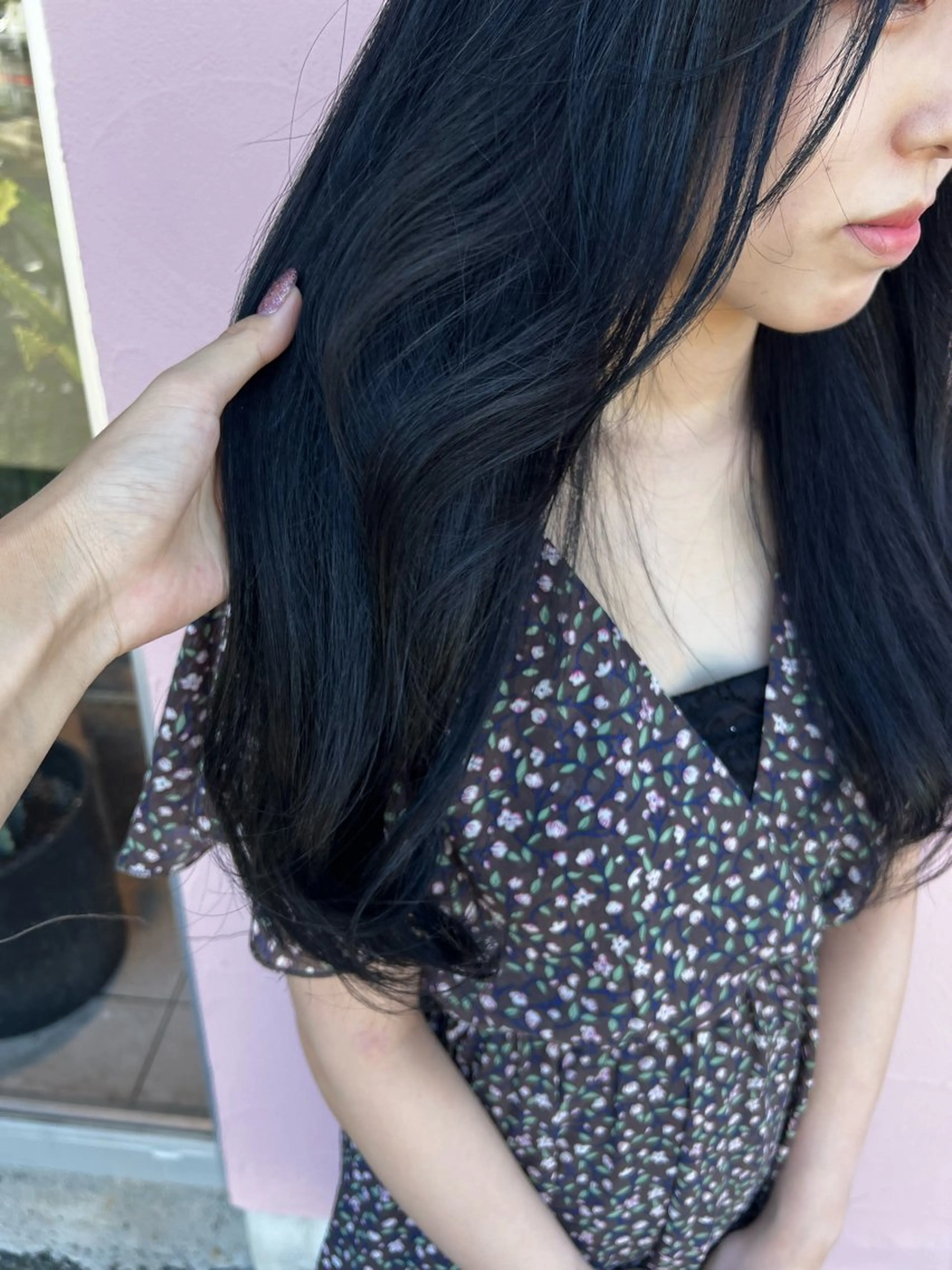 ロング カラー アッシュ 黒髪 ブリーチ ブルーカラー ブルーブラック 🌿寄り添い型美容師 🌿yuiのヘアスタイル