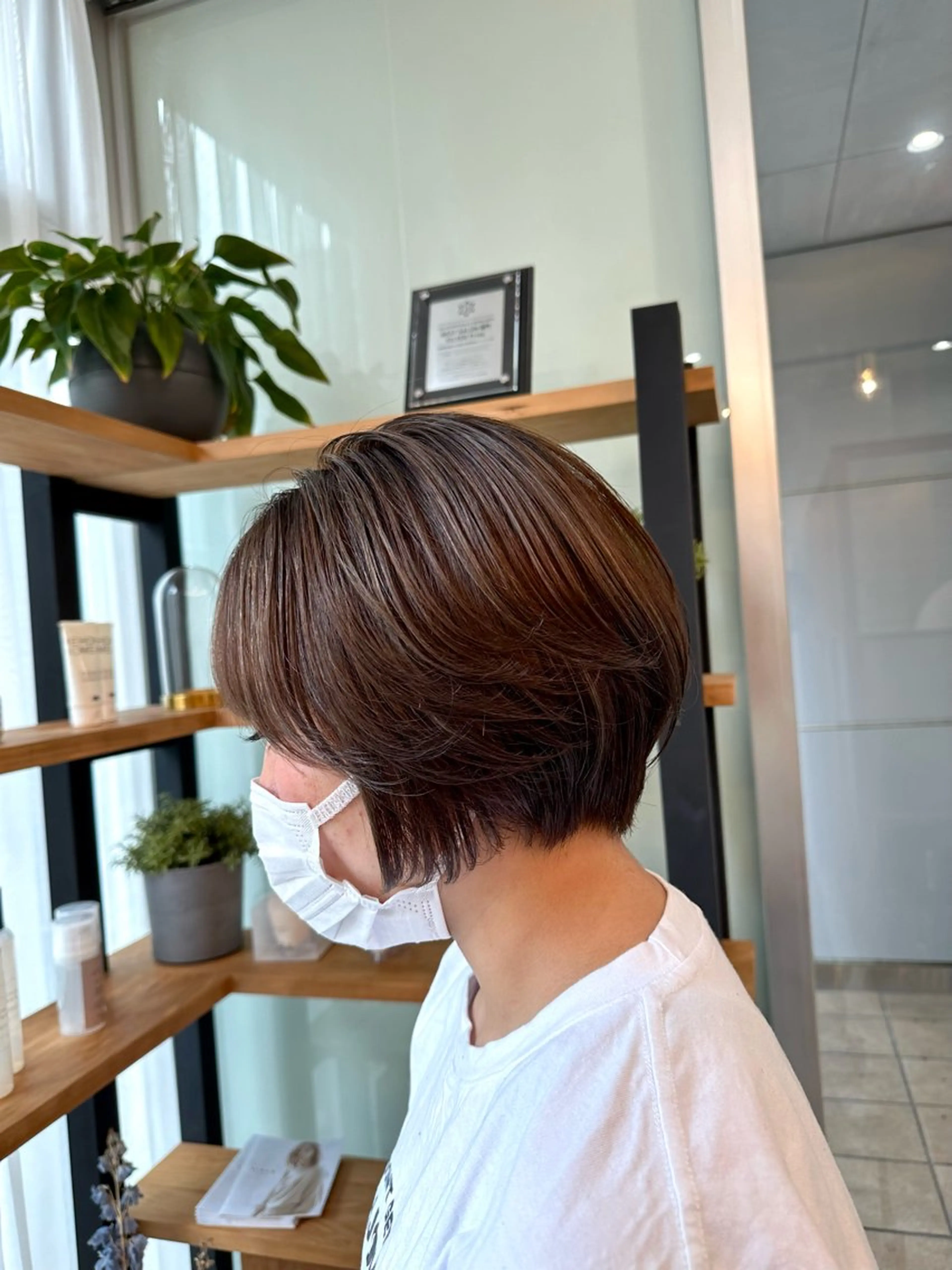 ショート くびれヘア ハイライト ショートヘア 鈴木 雅人のヘアスタイル