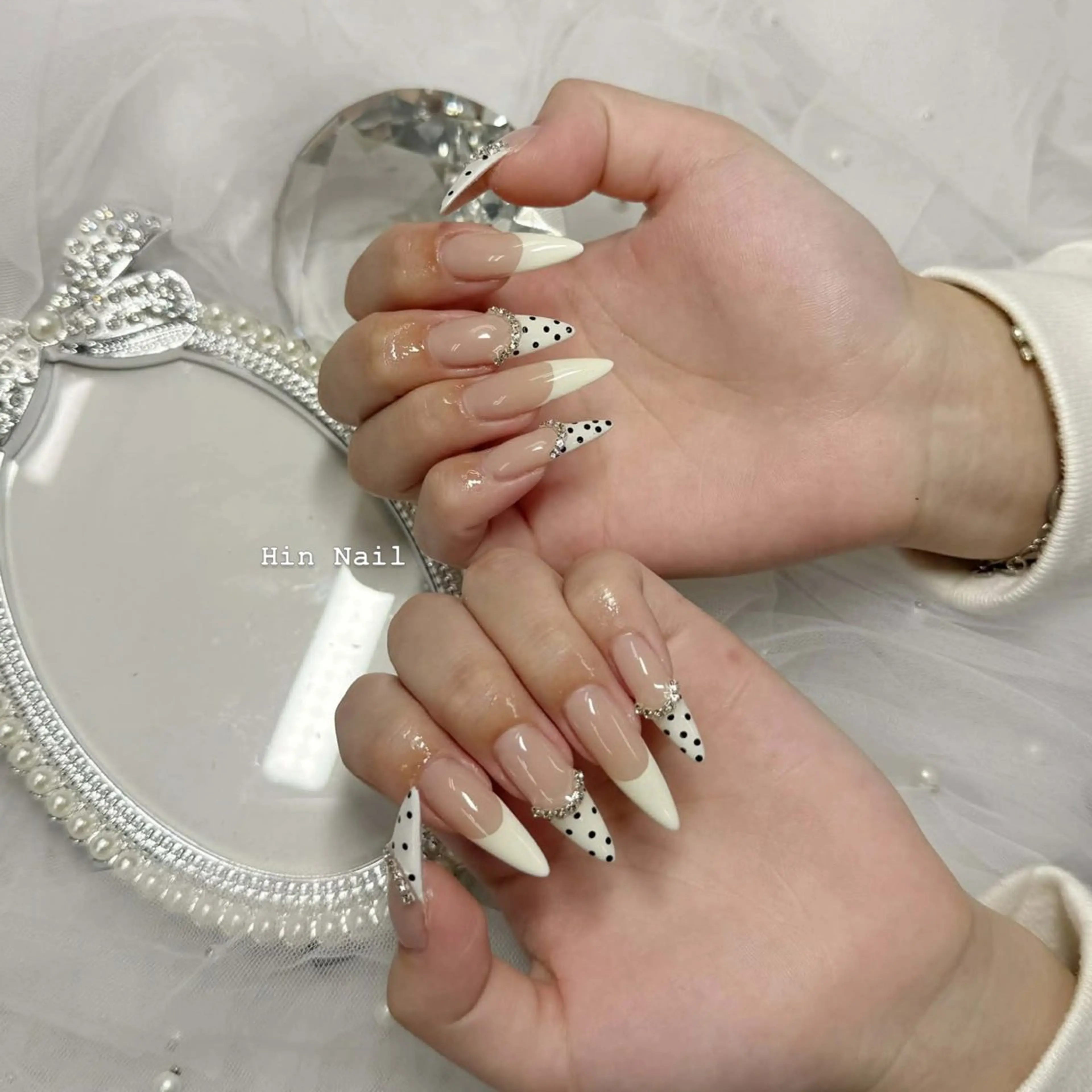 ネイル ハンドネイル HIN NAILのネイルデザイン