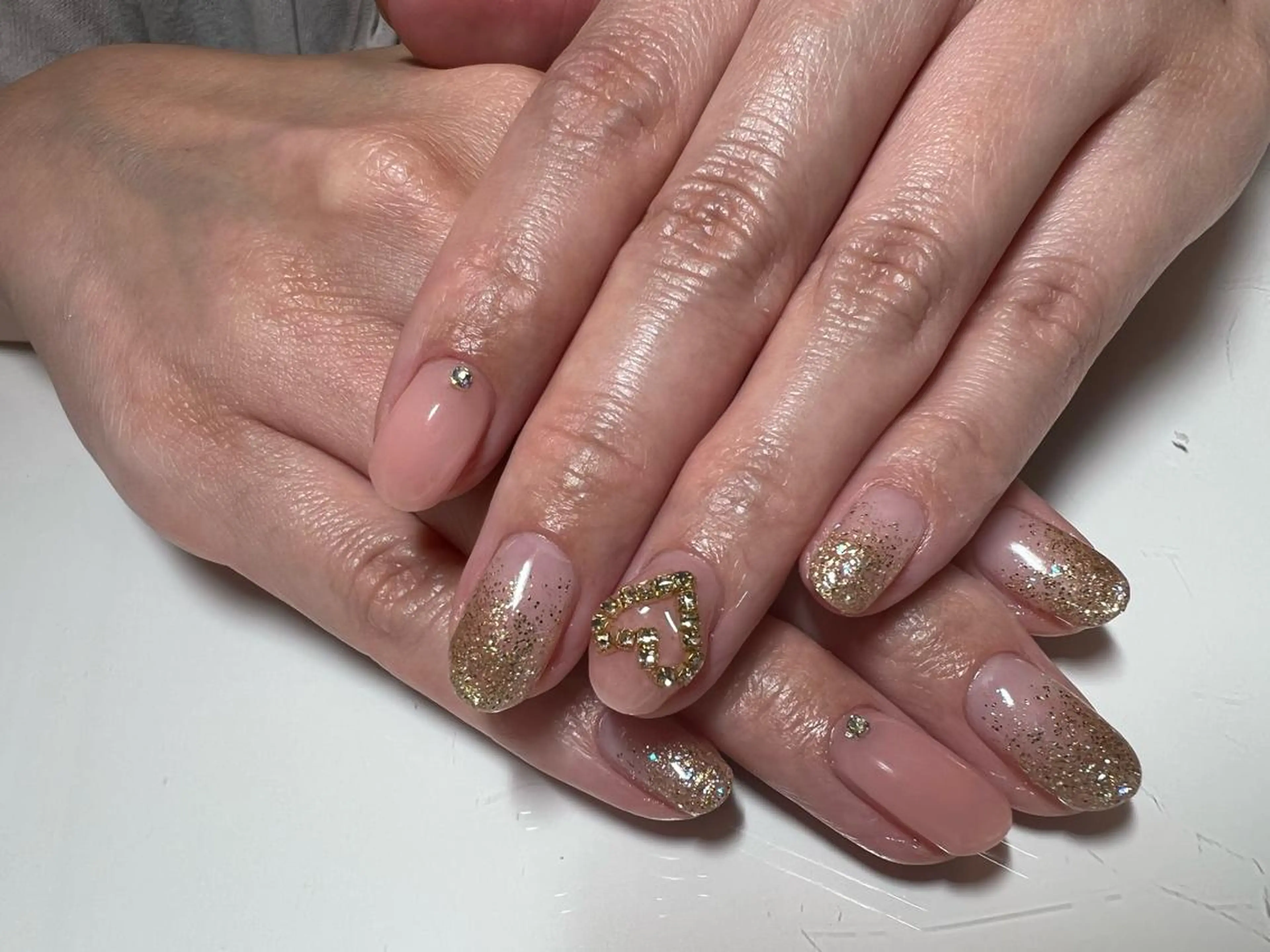 ネイル 髙城 亜紀のネイルデザイン