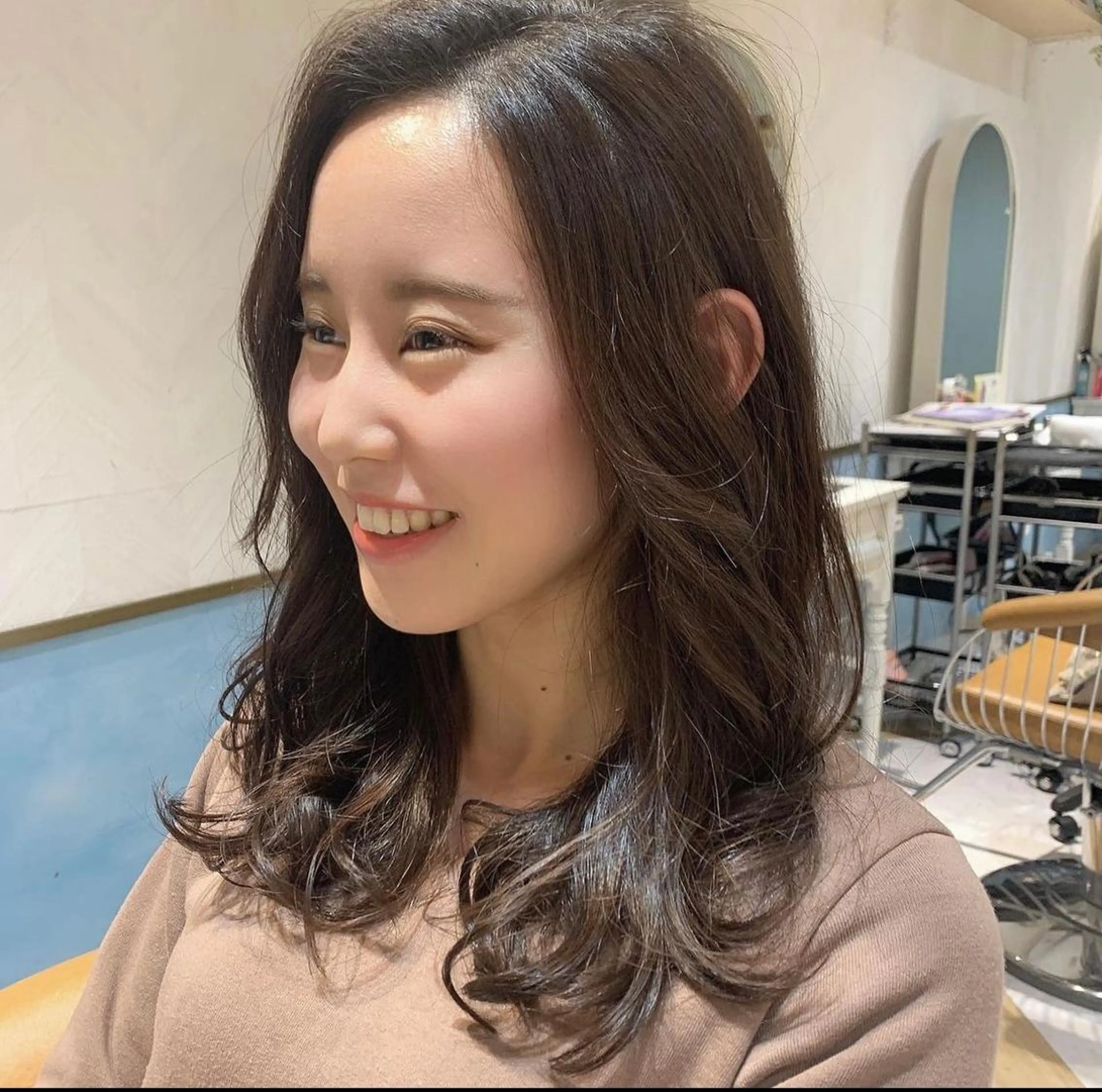 【💜コテ巻き風💜】低温デジタルパーマ＋カット＋最新モルティナトリートメントの写真