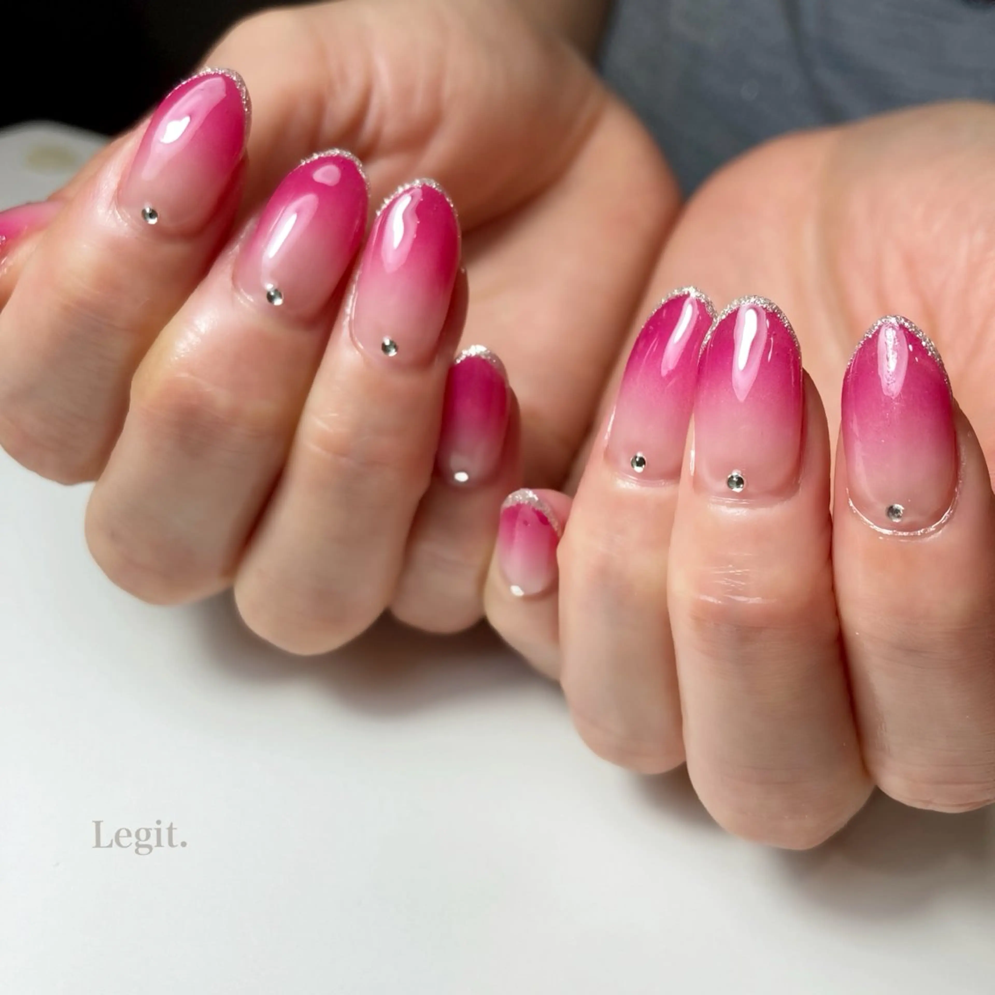 ネイル Legit nail salonのネイルデザイン