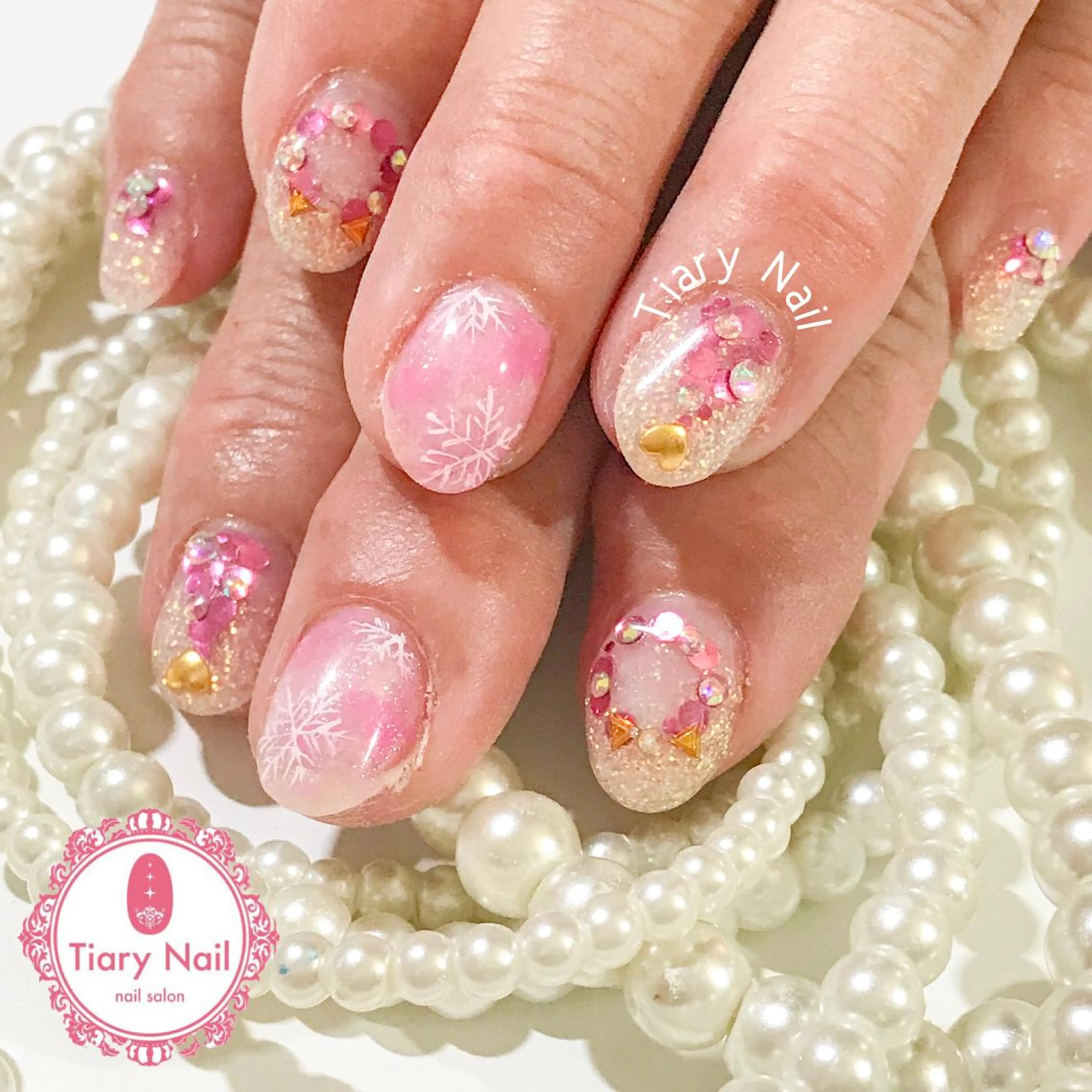 ネイル ハンドネイル 💗🪽Tiary Nail🪽💗のネイルデザイン