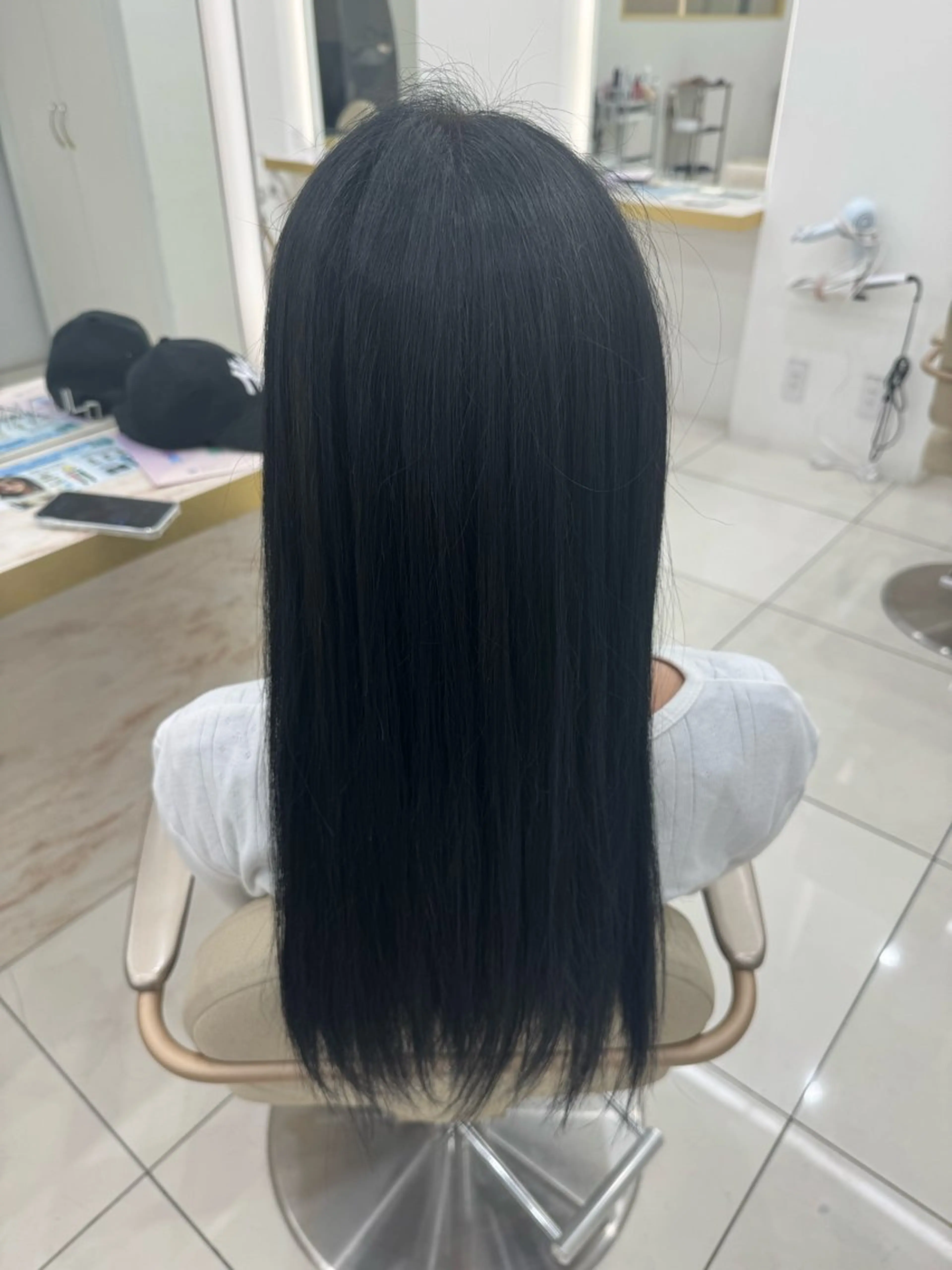 ロング カラー 天野 ひとみのヘアスタイル