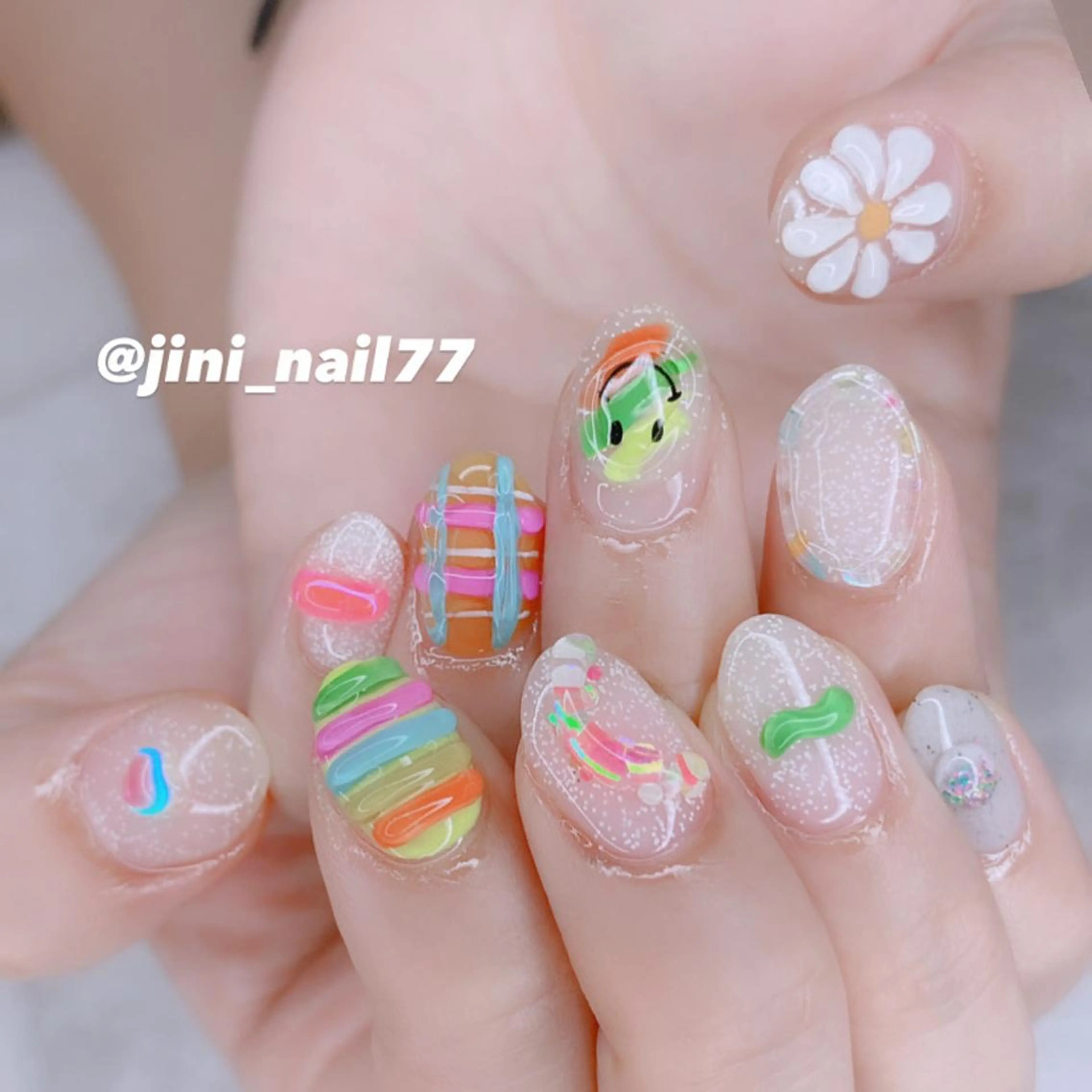 ネイル ジニ ネイルのネイルデザイン