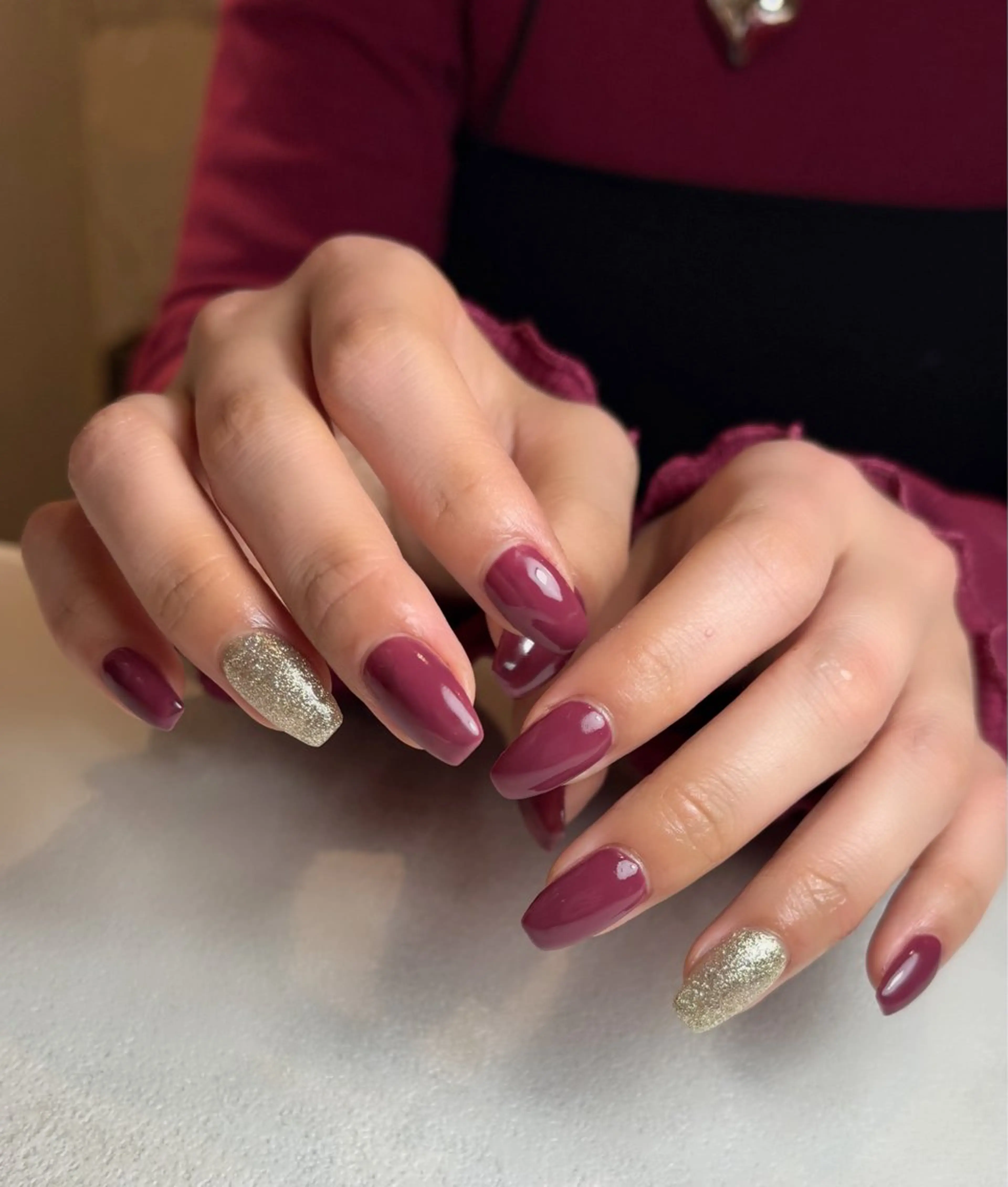 メンズ ネイル ボルドー ゴールド ラメ(グリッター) ハンドネイル 山田 美羽のネイルデザイン