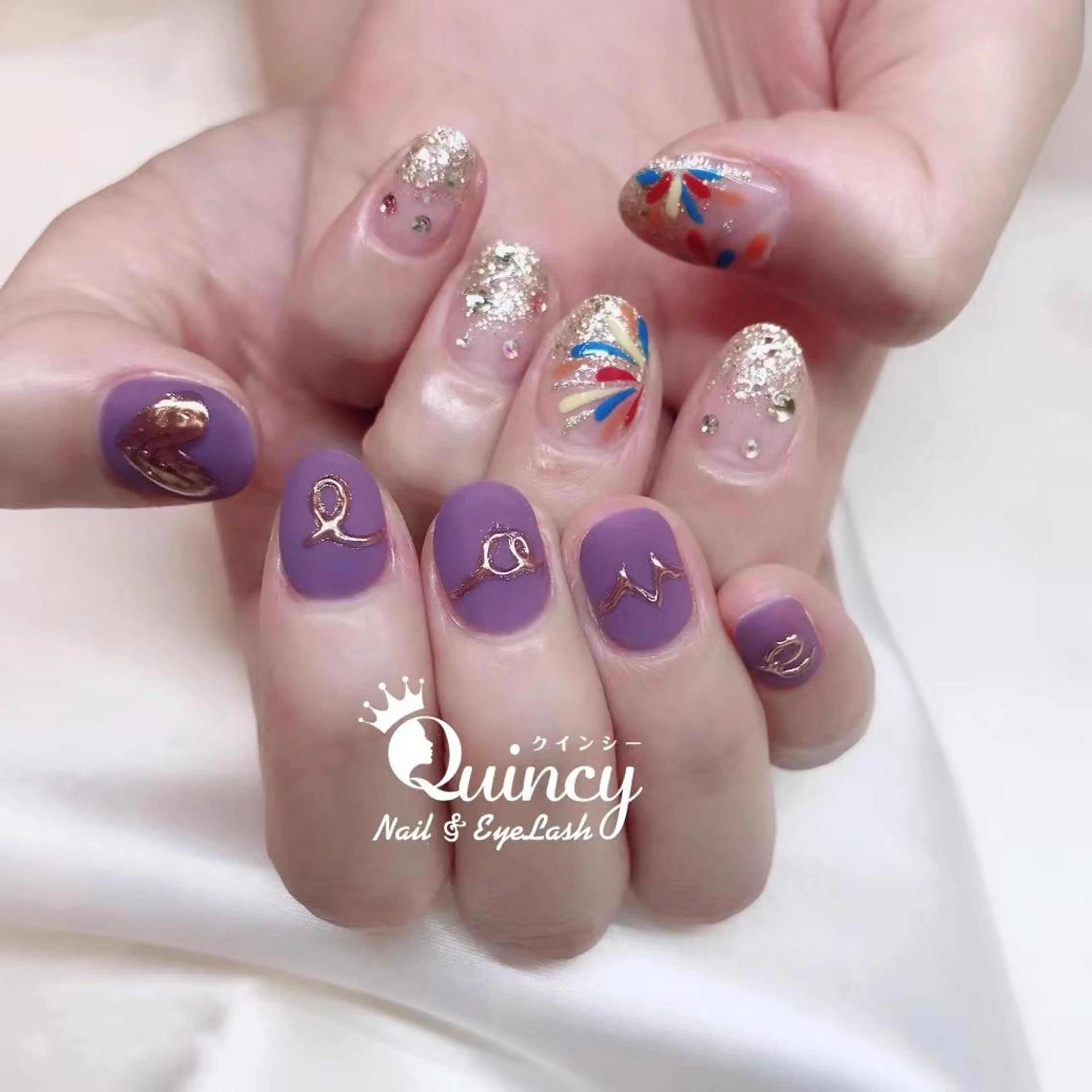 ネイル Quincy ネイル&アイラッシュのマツエク・マツパデザイン