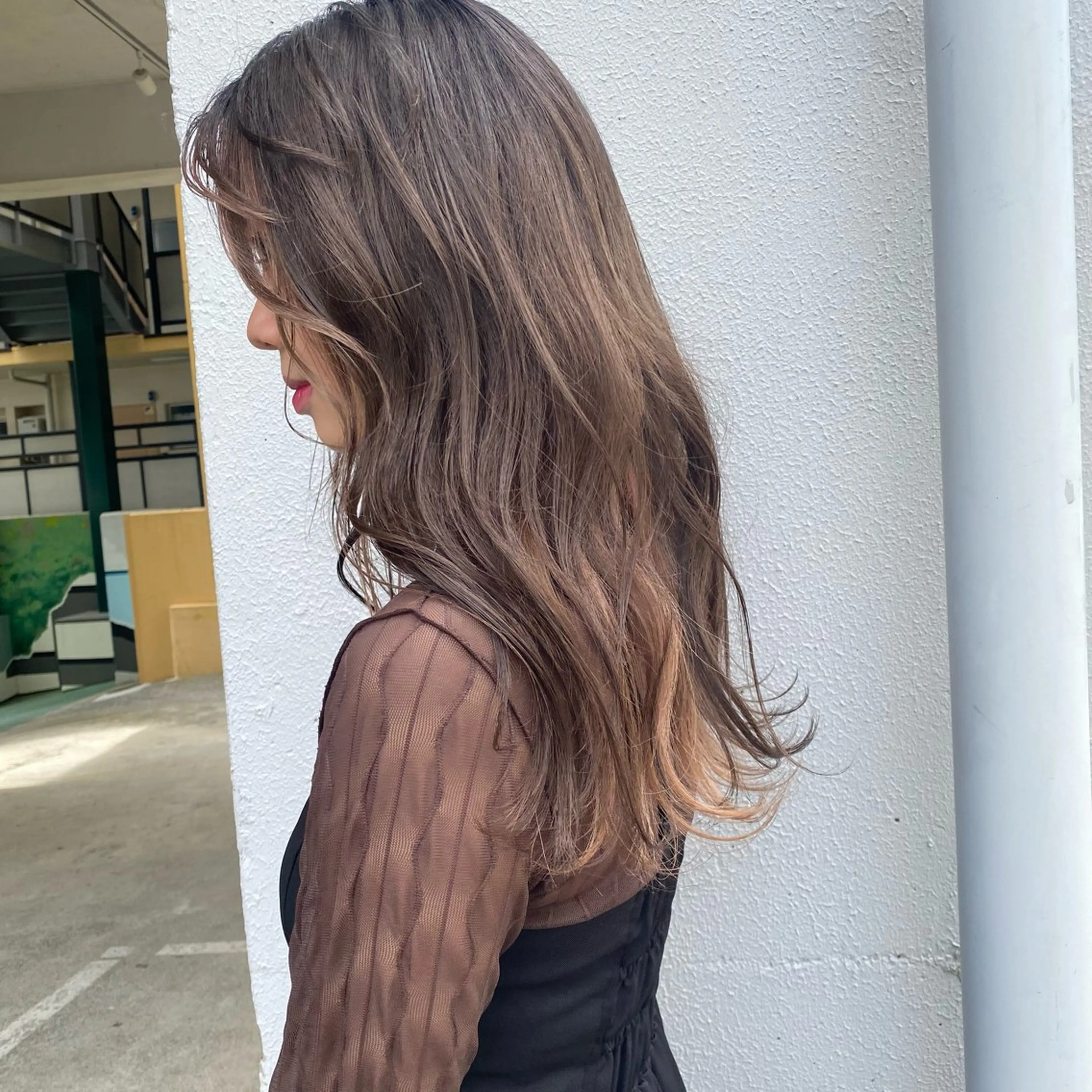 ロング カラー インナーカラー ロング ヘアフラッグ西葛西店所属・デザインカラー⭐️ Yamauchiのヘアスタイル