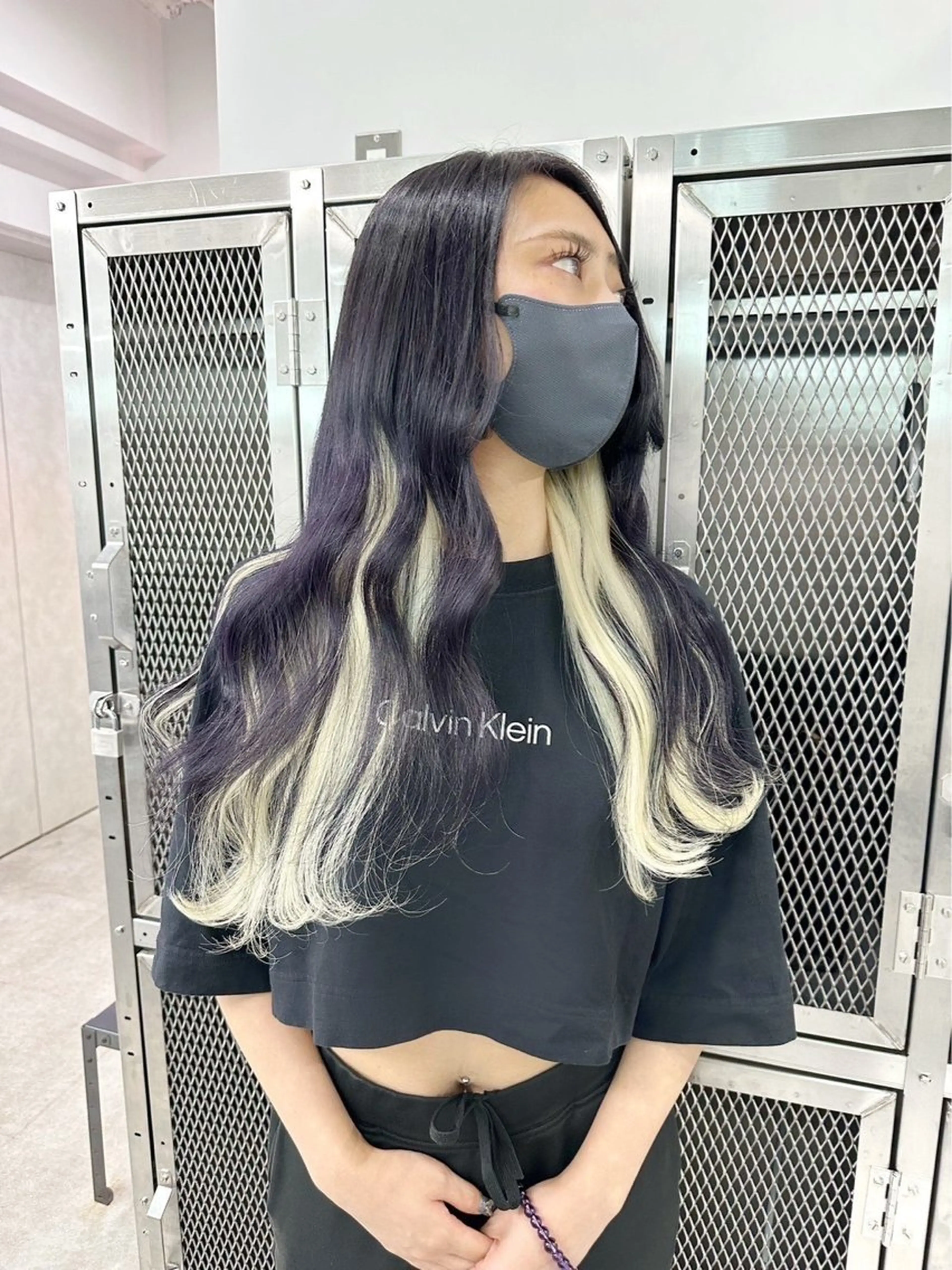 ロング カラー シールエクステ エクステ KIRYU SARAのヘアスタイル