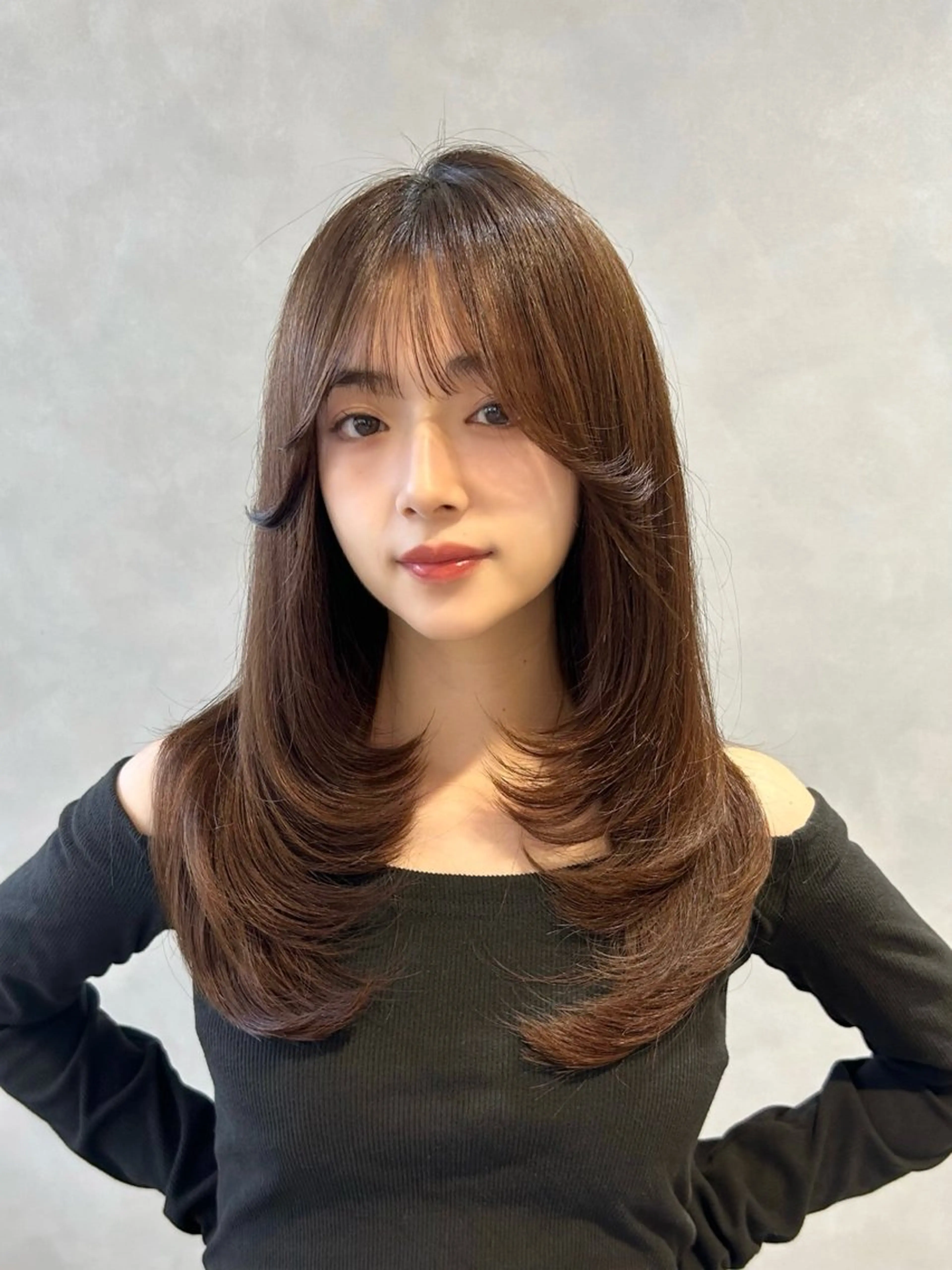 セミロング カラー グレージュ レイヤーカット ❤️ショートカット ・顔周りカット❤️のヘアスタイル