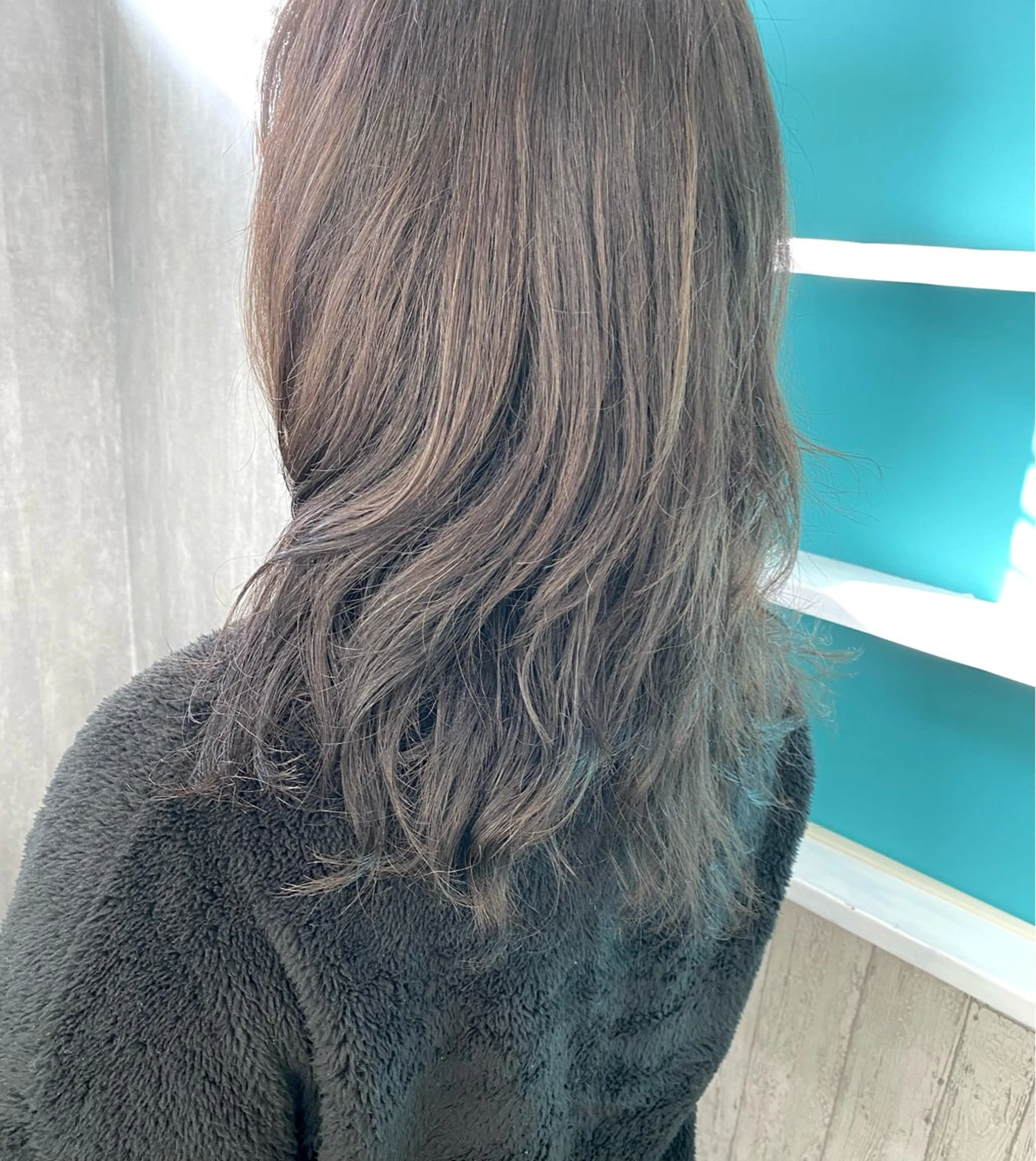 カラー 佐藤 沙也輝のヘアスタイル