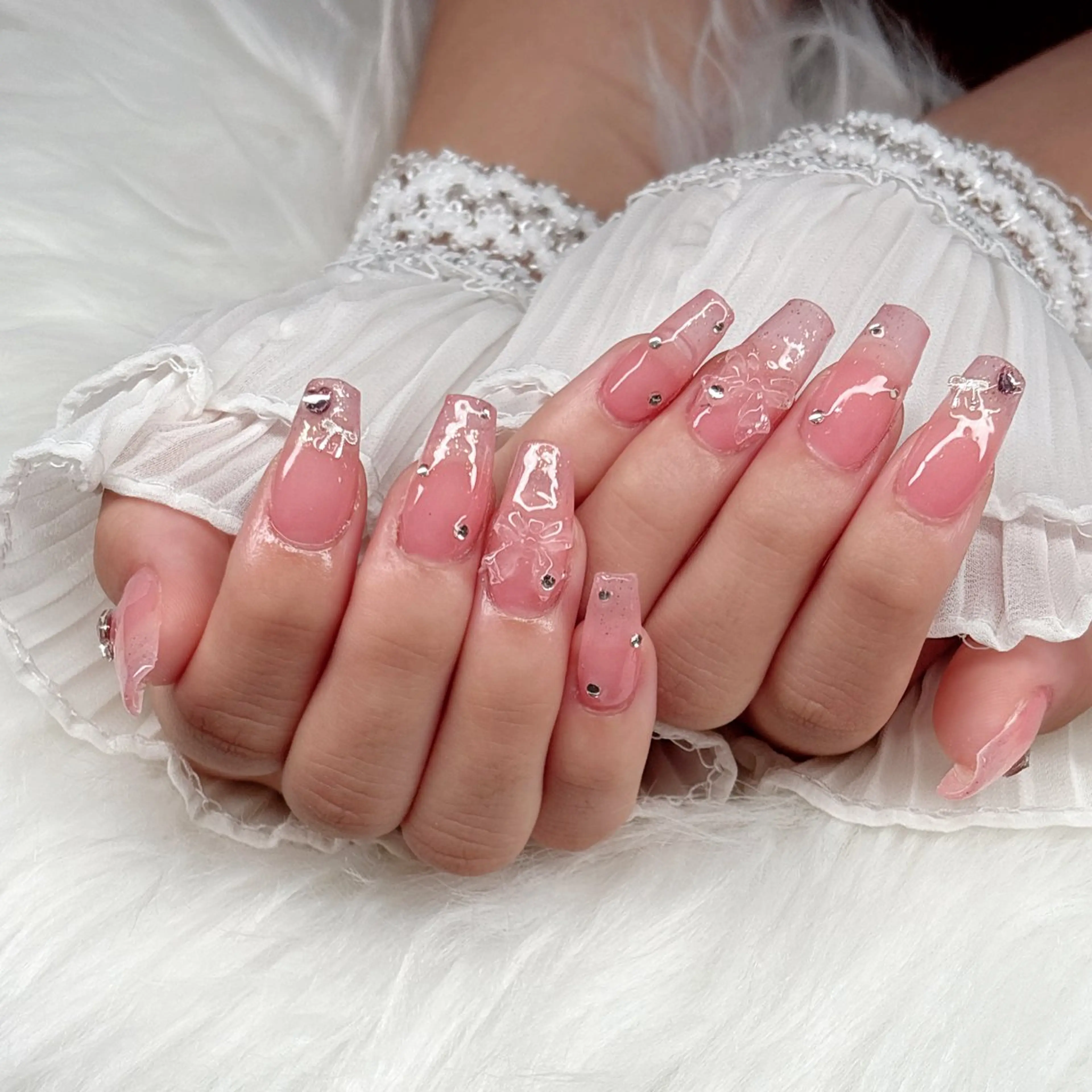 ネイル 鶴橋♡̴⟡.˚ネイル kpop.ワンホンのネイルデザイン