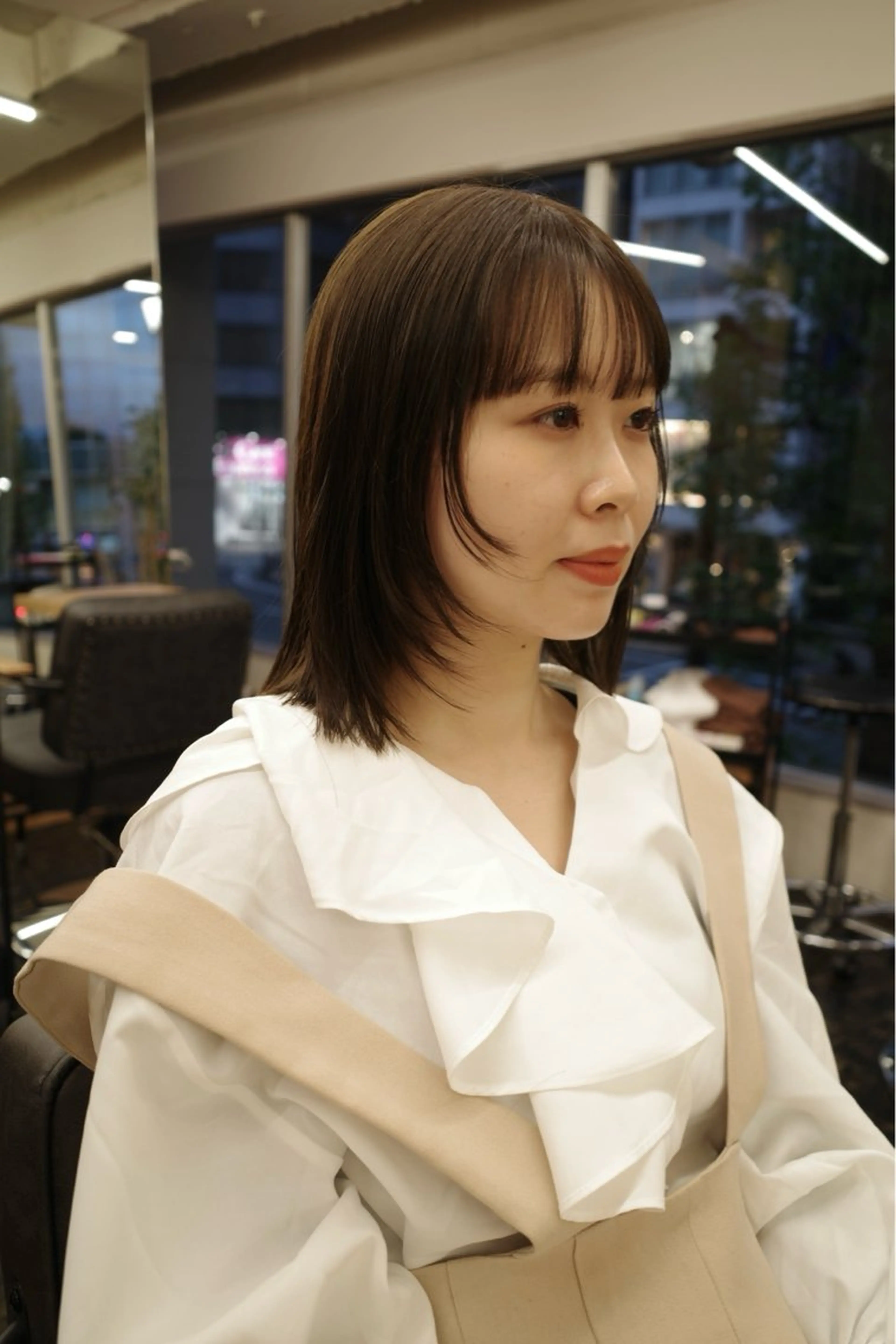 ミディアム デザインカット カット ヘアカラー トリートメント yupi🐈‍⬛ レイヤー/パーマのヘアスタイル