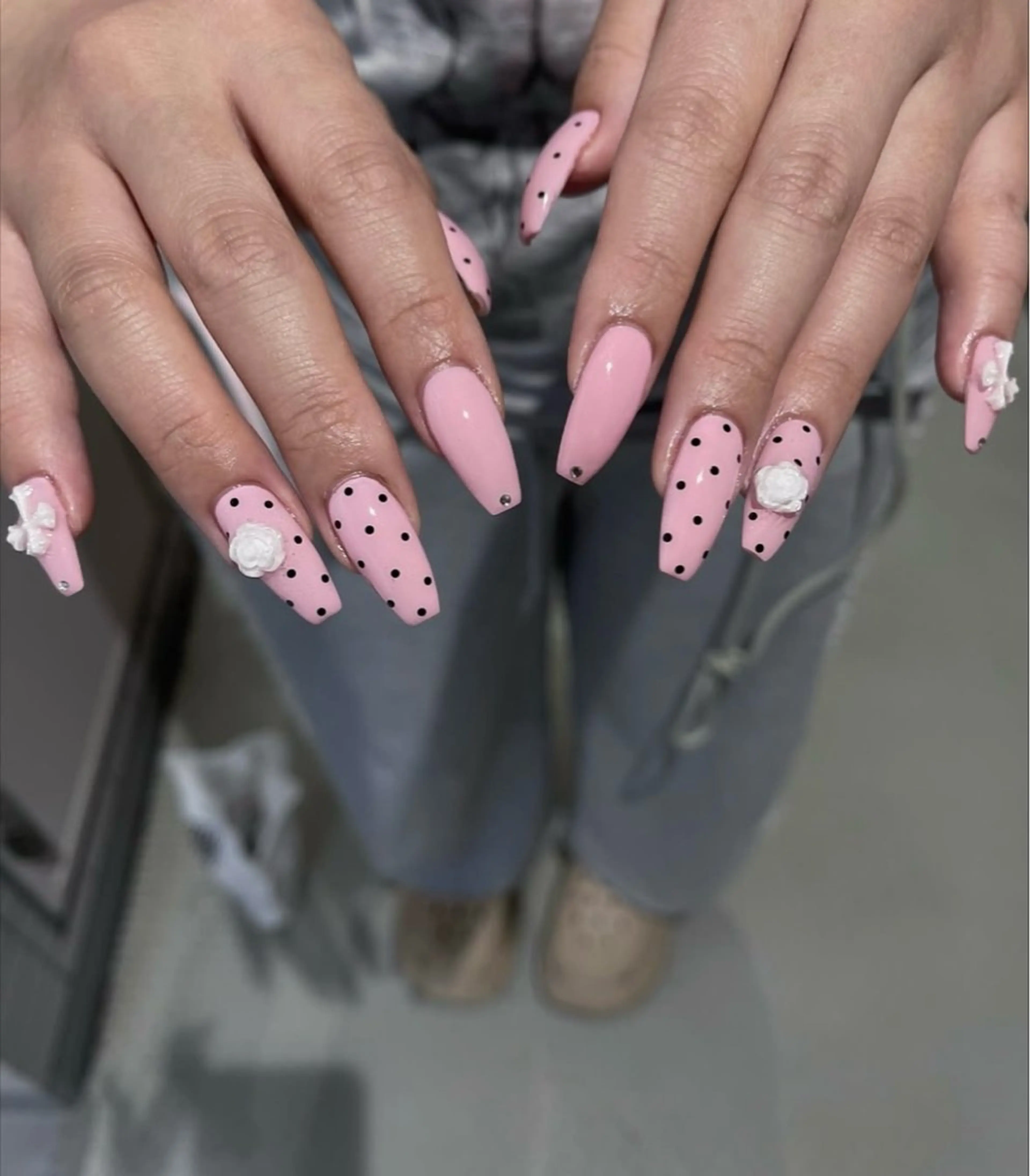 ネイル 韓国ネイル ニュアンスネイル シンプルネイル ワンホンネイル Nihonthy Nail 新宿のネイルデザイン