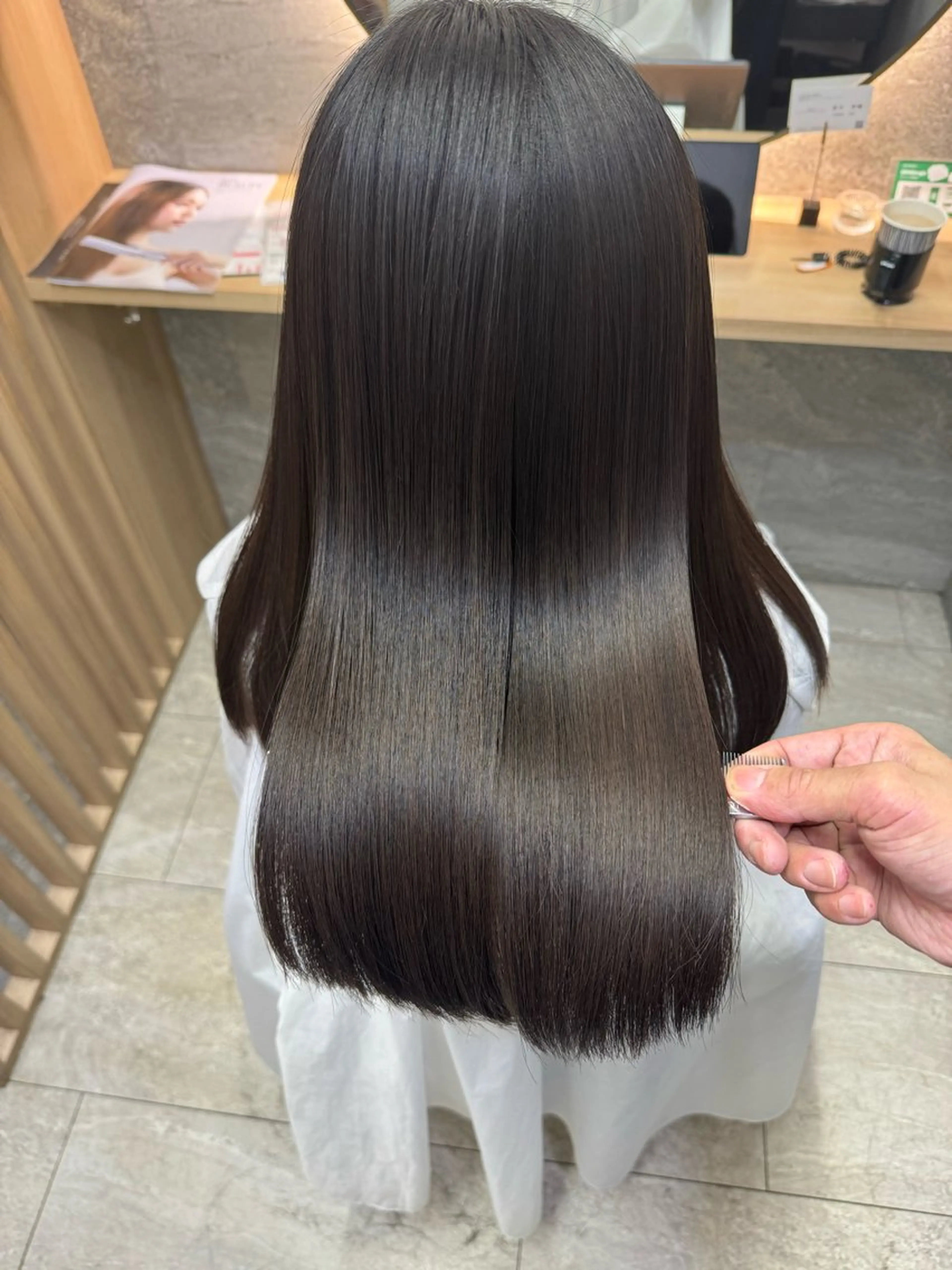 ロング カット ヘアカラー トリートメント youres hair神楽坂店所属・青木 啓輔のヘアスタイル