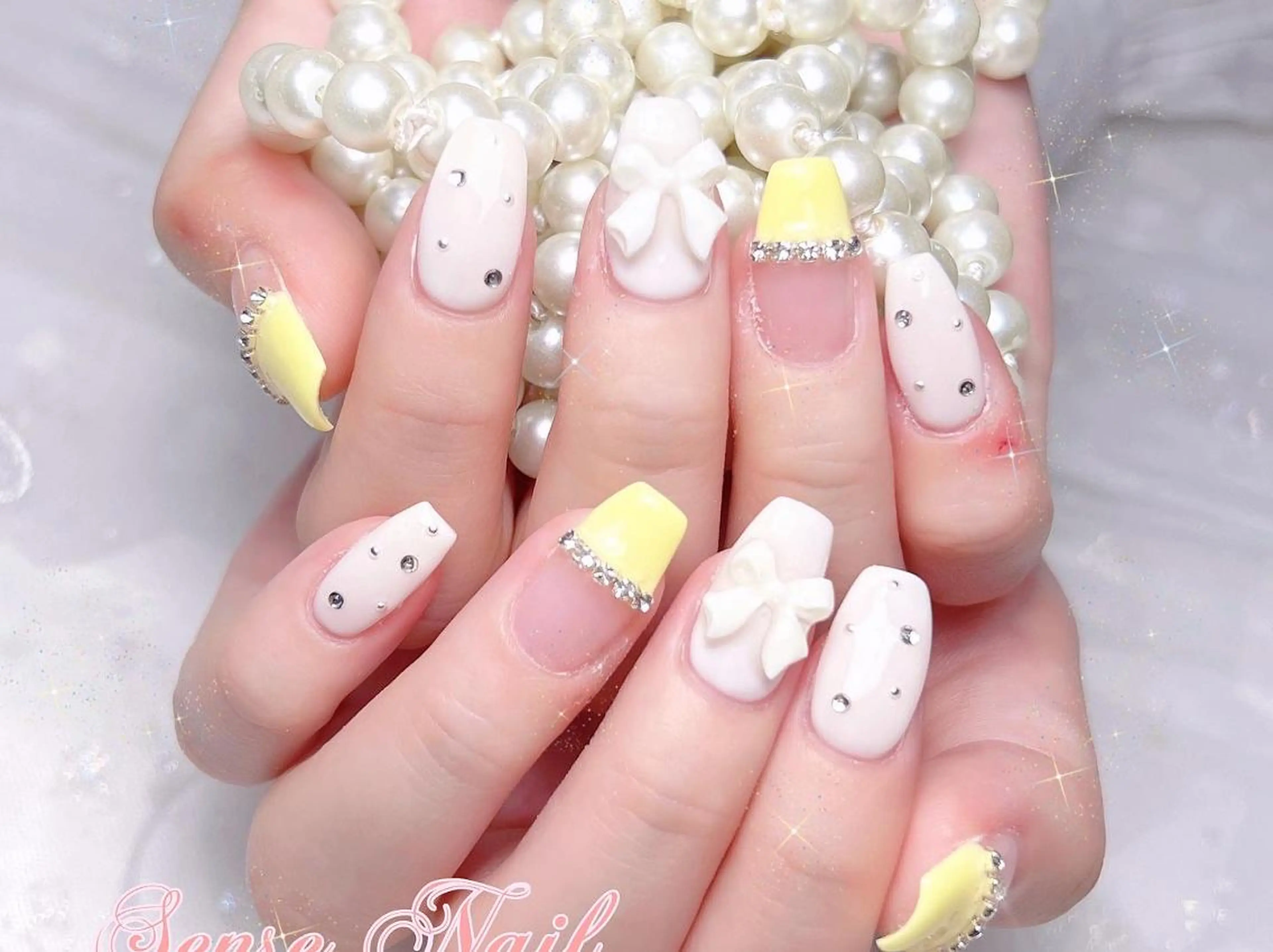 ネイル ハンドネイル ハンドケア Bunny 🐰のネイルデザイン