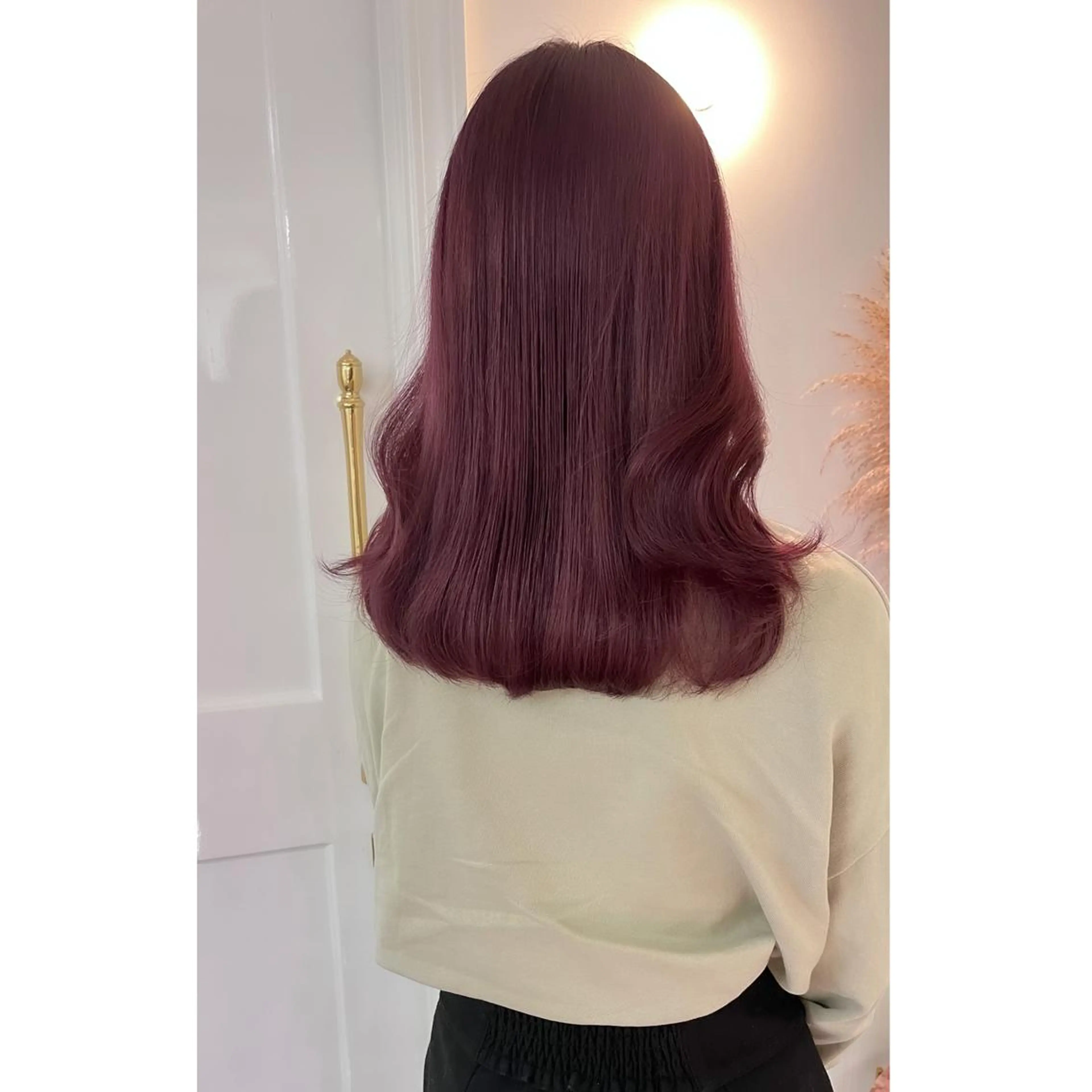 セミロング カラー ブリーチ カット ヘアカラー トリートメント miyu /トレンド カラー×艶髪のヘアスタイル