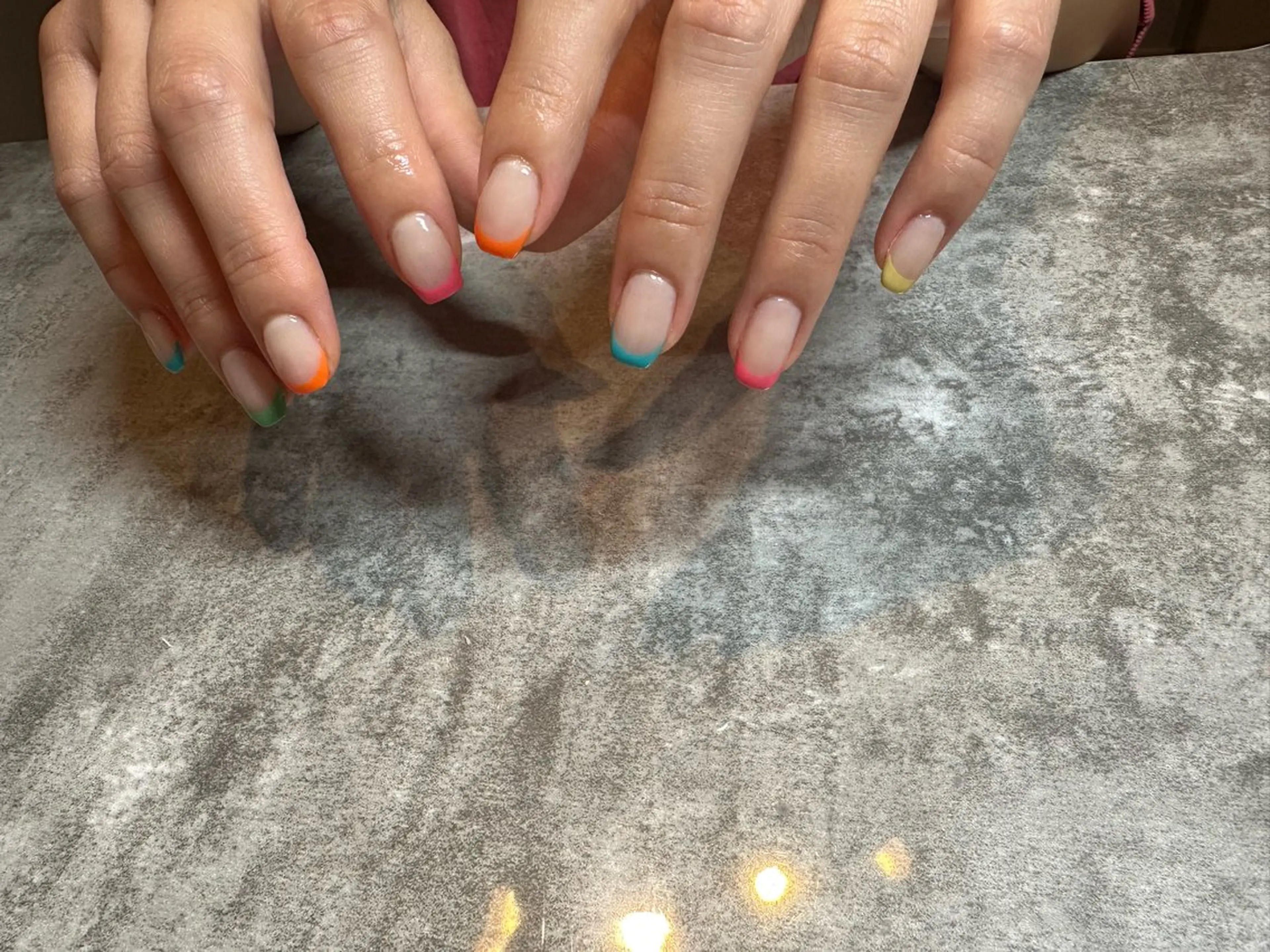 ネイル フレンチネイル ハンドネイル ネイルサロン Lafuのネイルデザイン