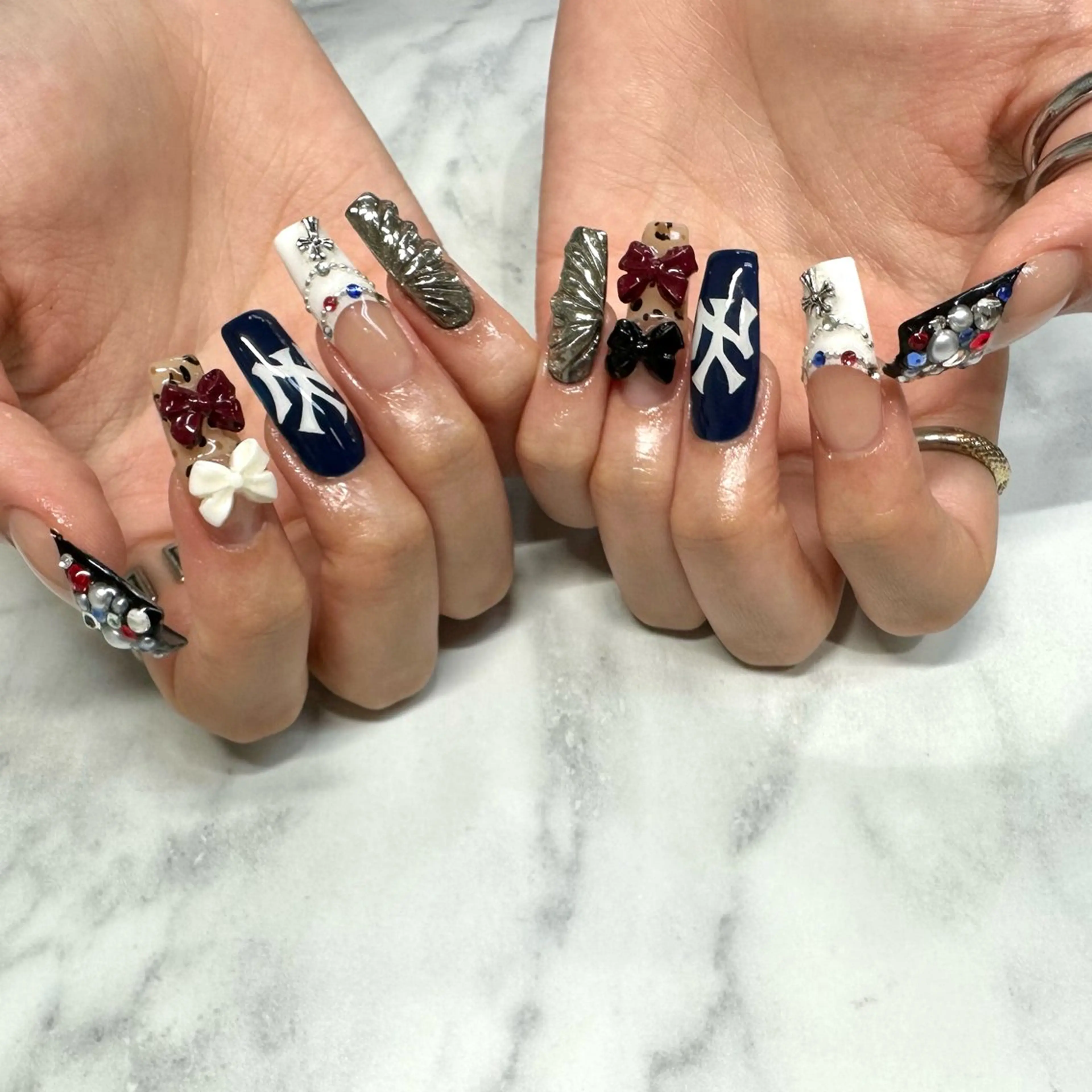 ネイル ハンドネイル Bianca浦和🎀 渋谷のネイルデザイン