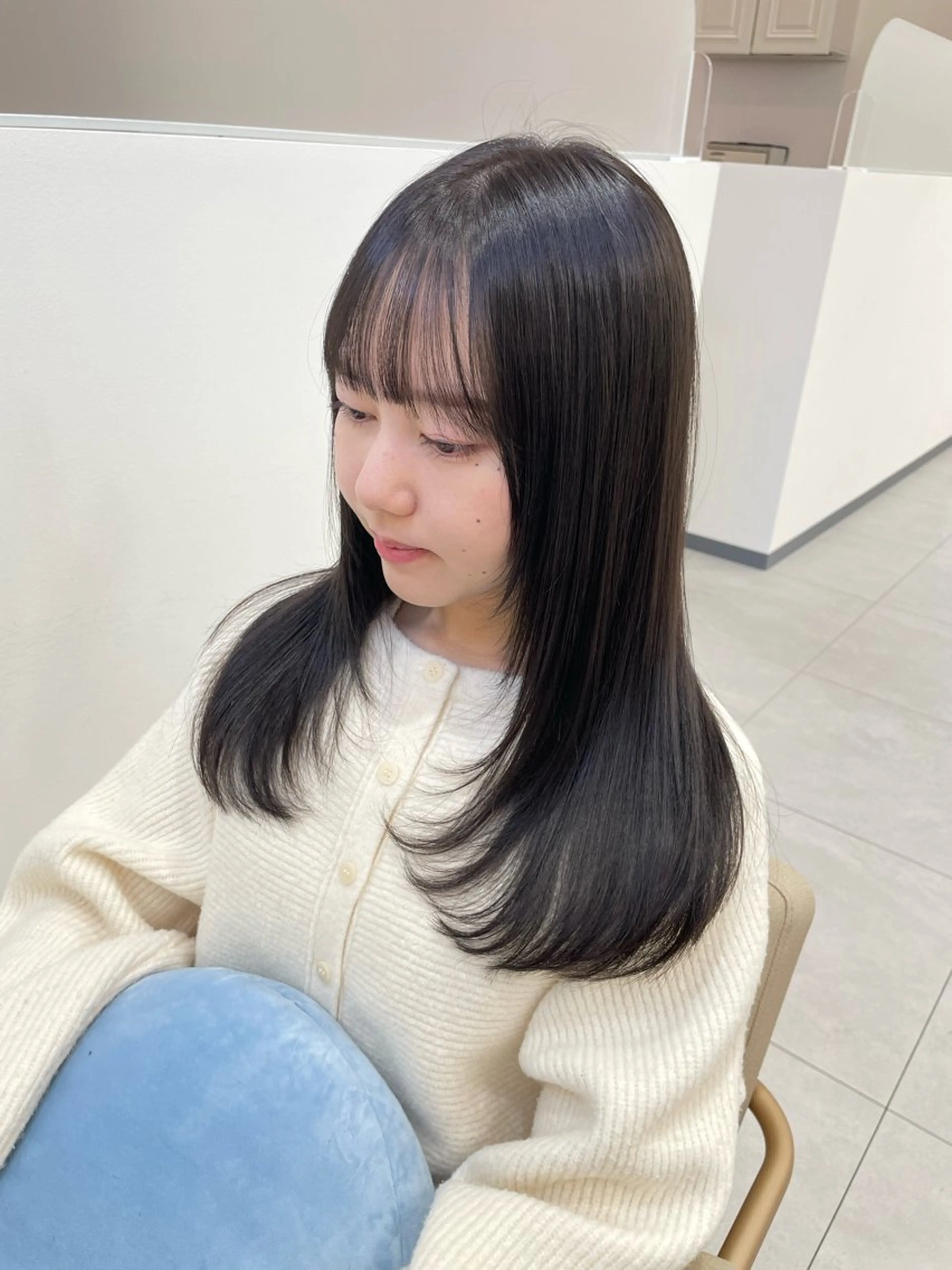 セミロング カット ヘアカラー トリートメント N°Elune RINNAのヘアスタイル