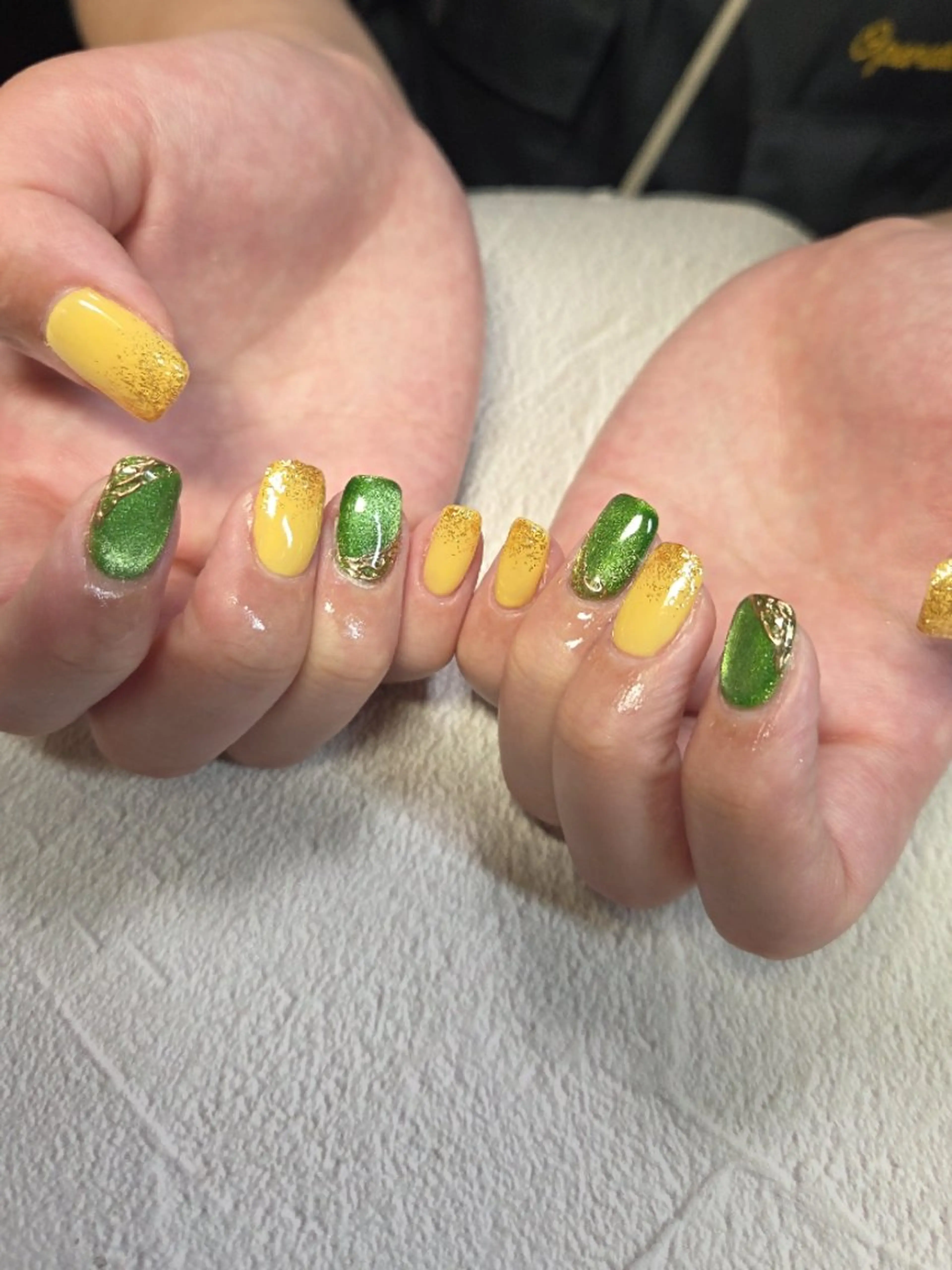 ネイル ジェルネイル キラキラネイル マグネットネイル ミラーネイル オフィスネイル ハンドネイル flure de neige yukiのネイルデザイン