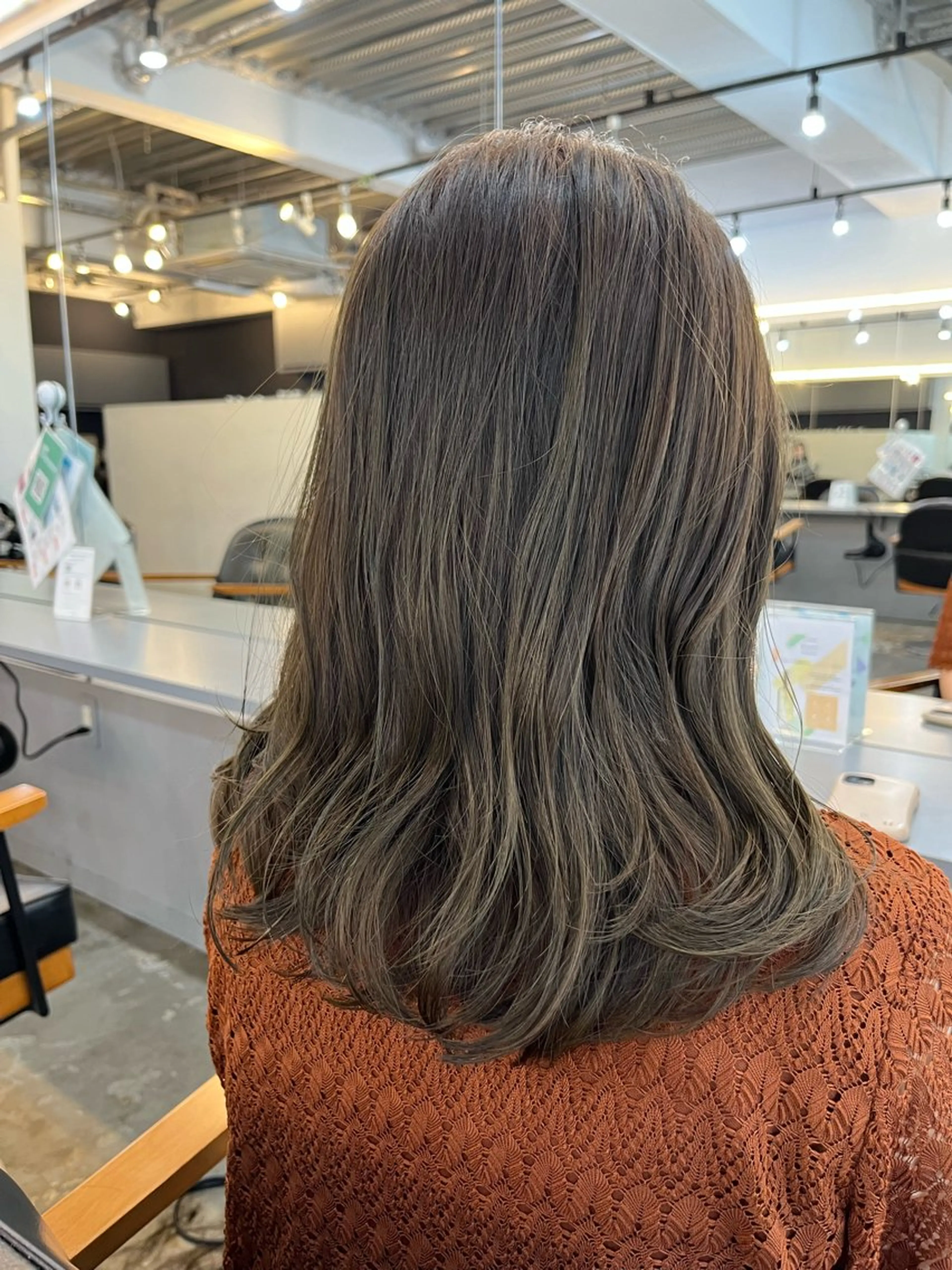 ミディアム カラー ヘアカラー 🌛ダブルカラー 🌜SAYAKAのヘアスタイル