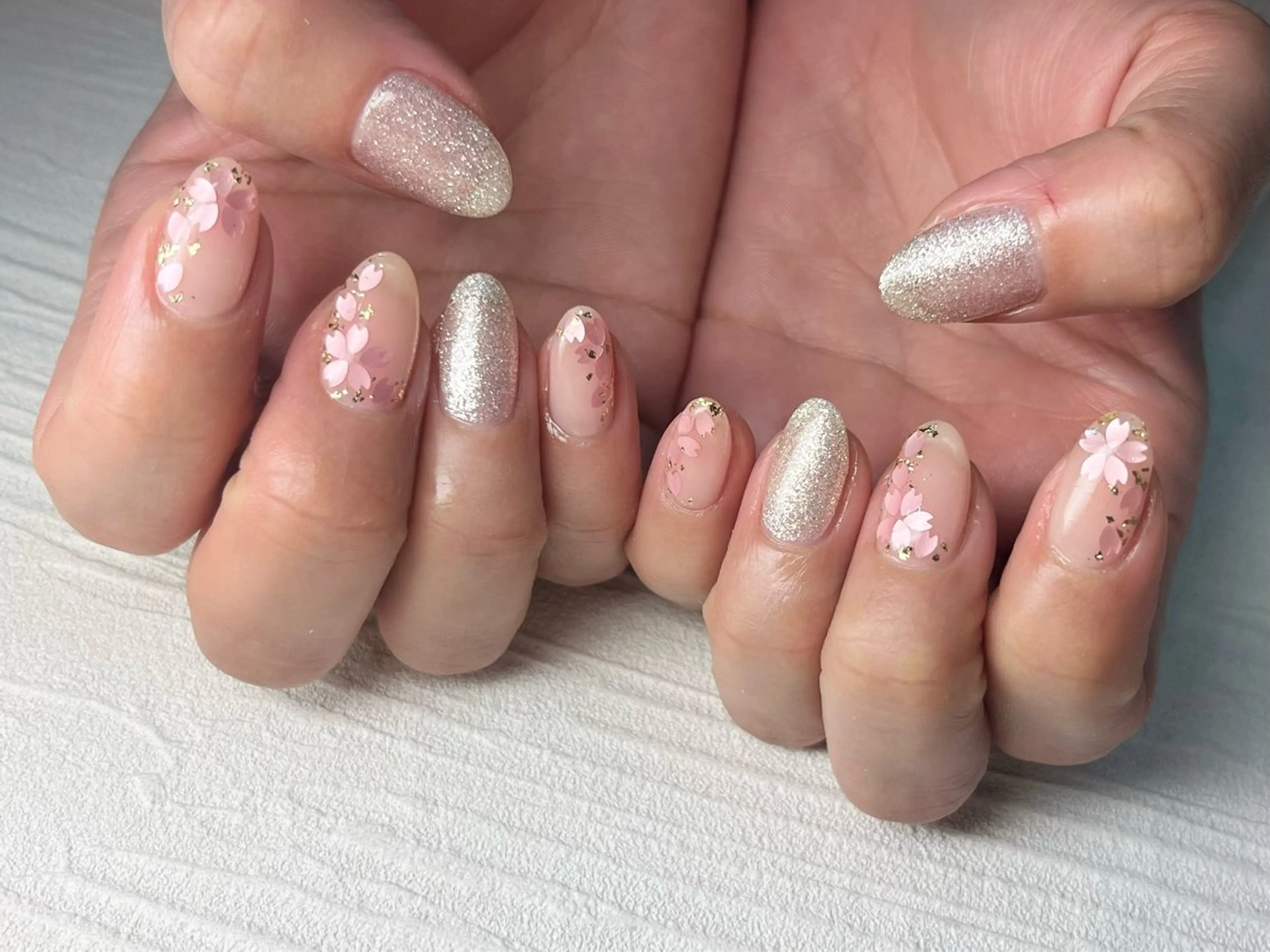 ネイル ハンドネイル Queennail 北堀江Yumiのネイルデザイン