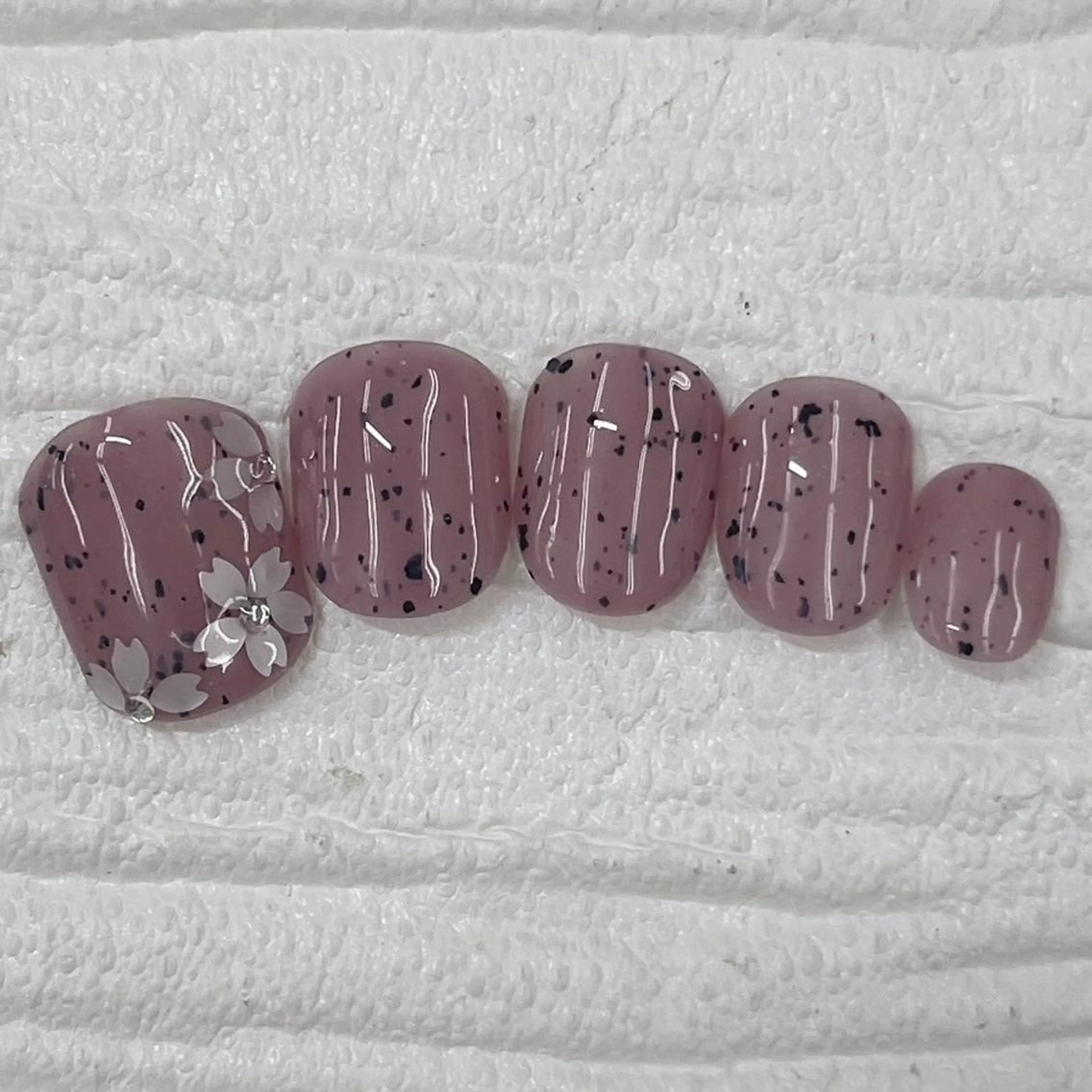 ネイル Nail salon Honey Beeのネイルデザイン