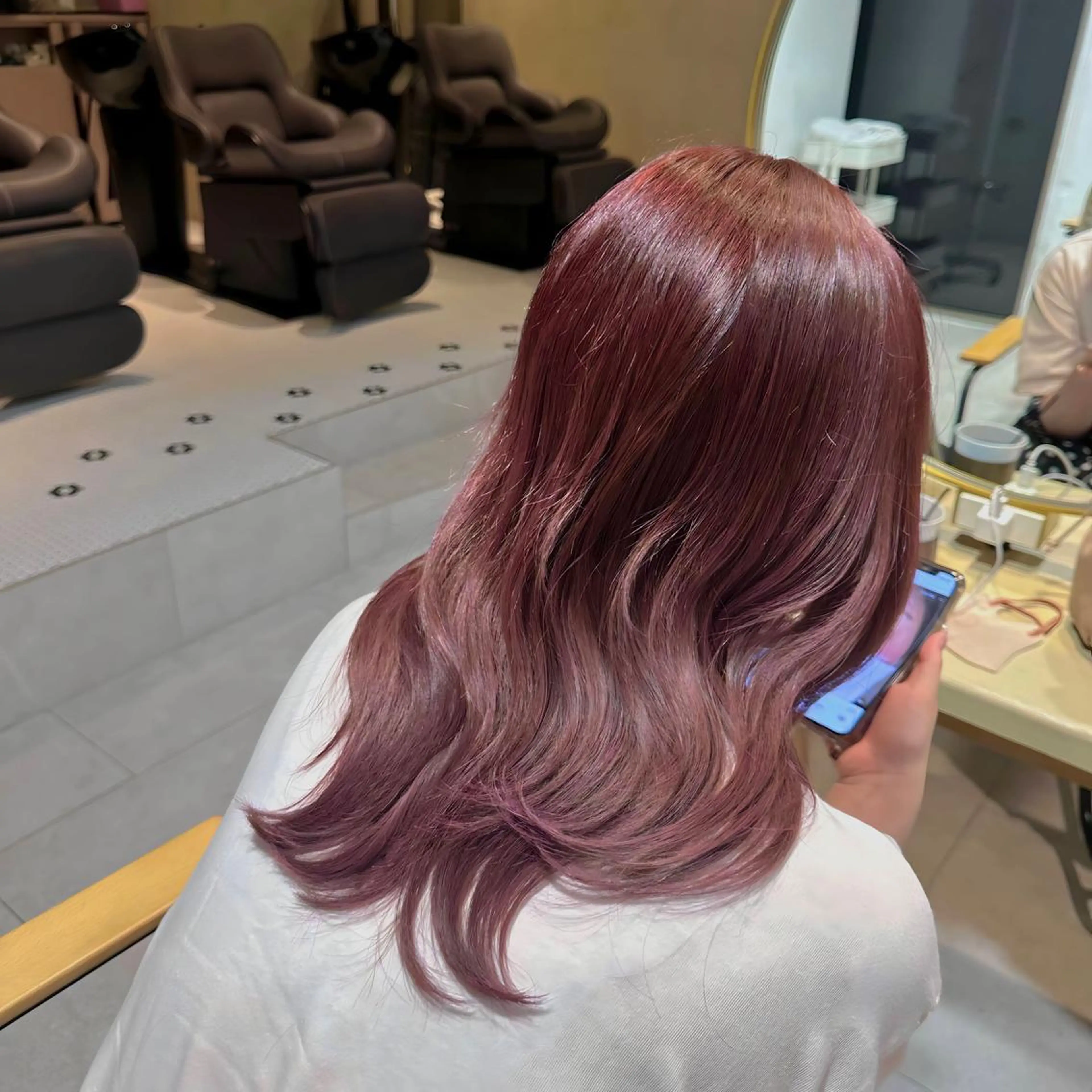 カラー ブリーチ 縮毛矯正/ 艶髪/COCONAのヘアスタイル