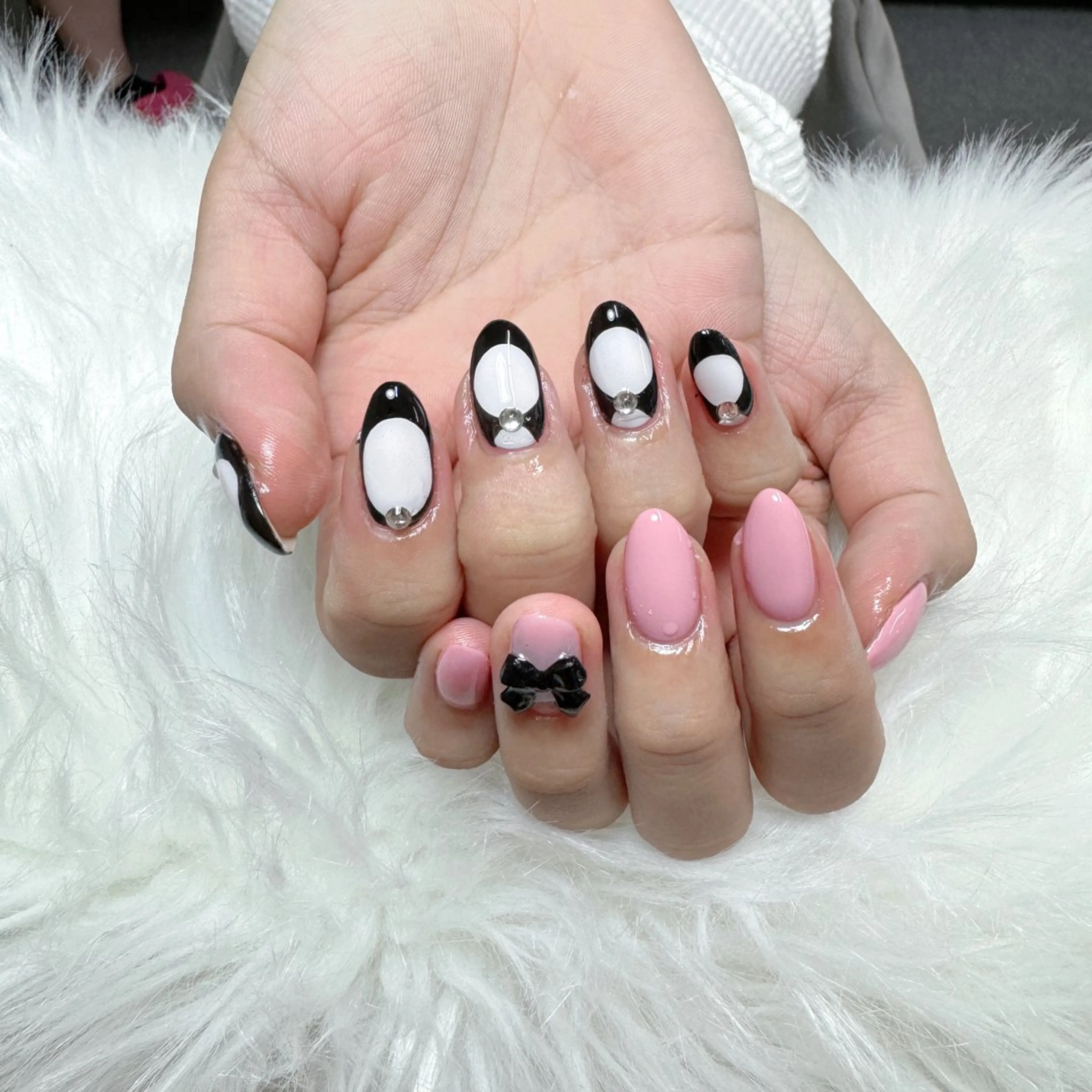 ネイル ハンドネイル 🎀nana🫧 ワンホンネイル🎀のネイルデザイン