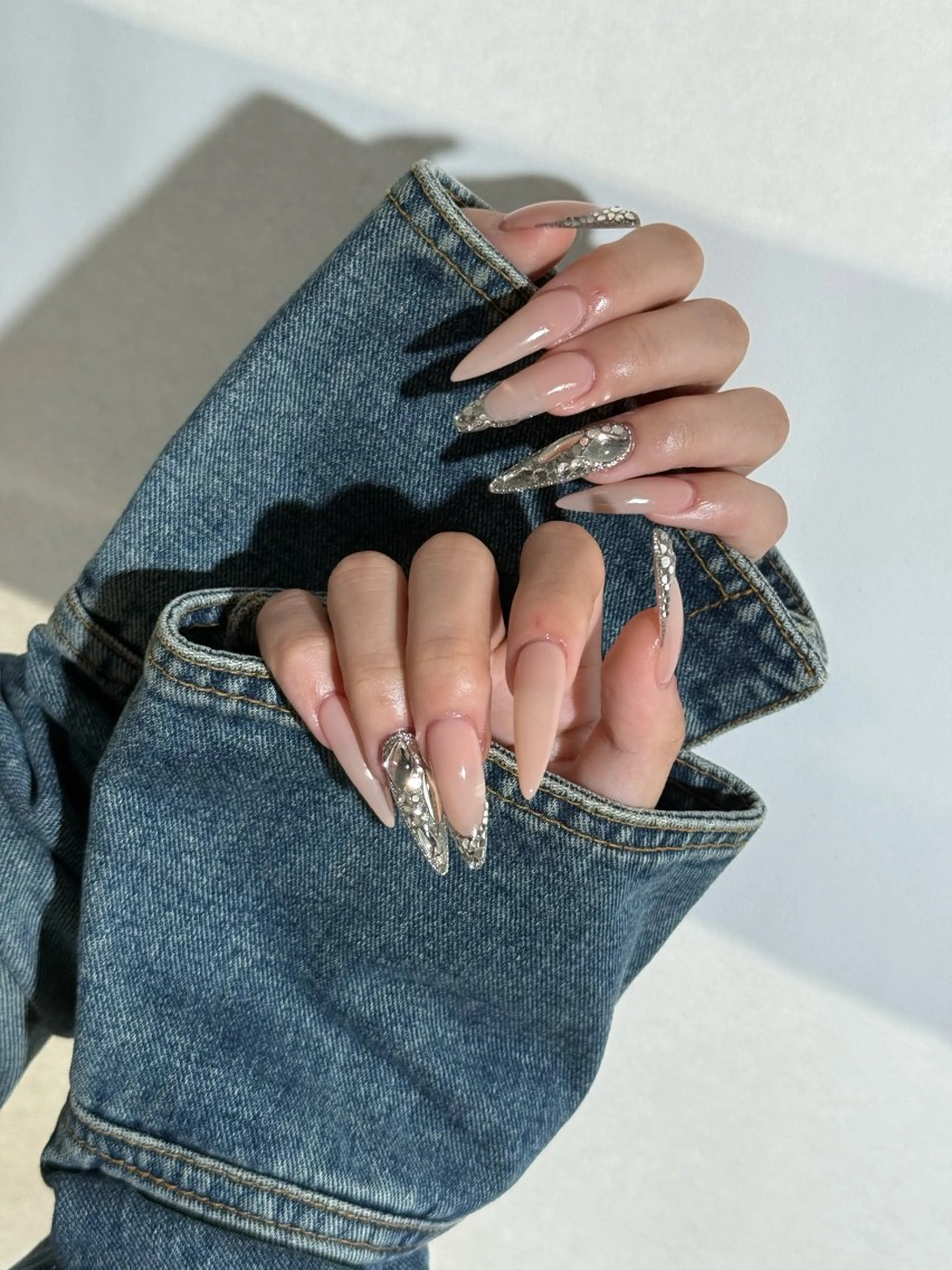 ネイル 長さ出し フレンチネイル ストーンネイル ハンドネイル ORGAN makiのネイルデザイン