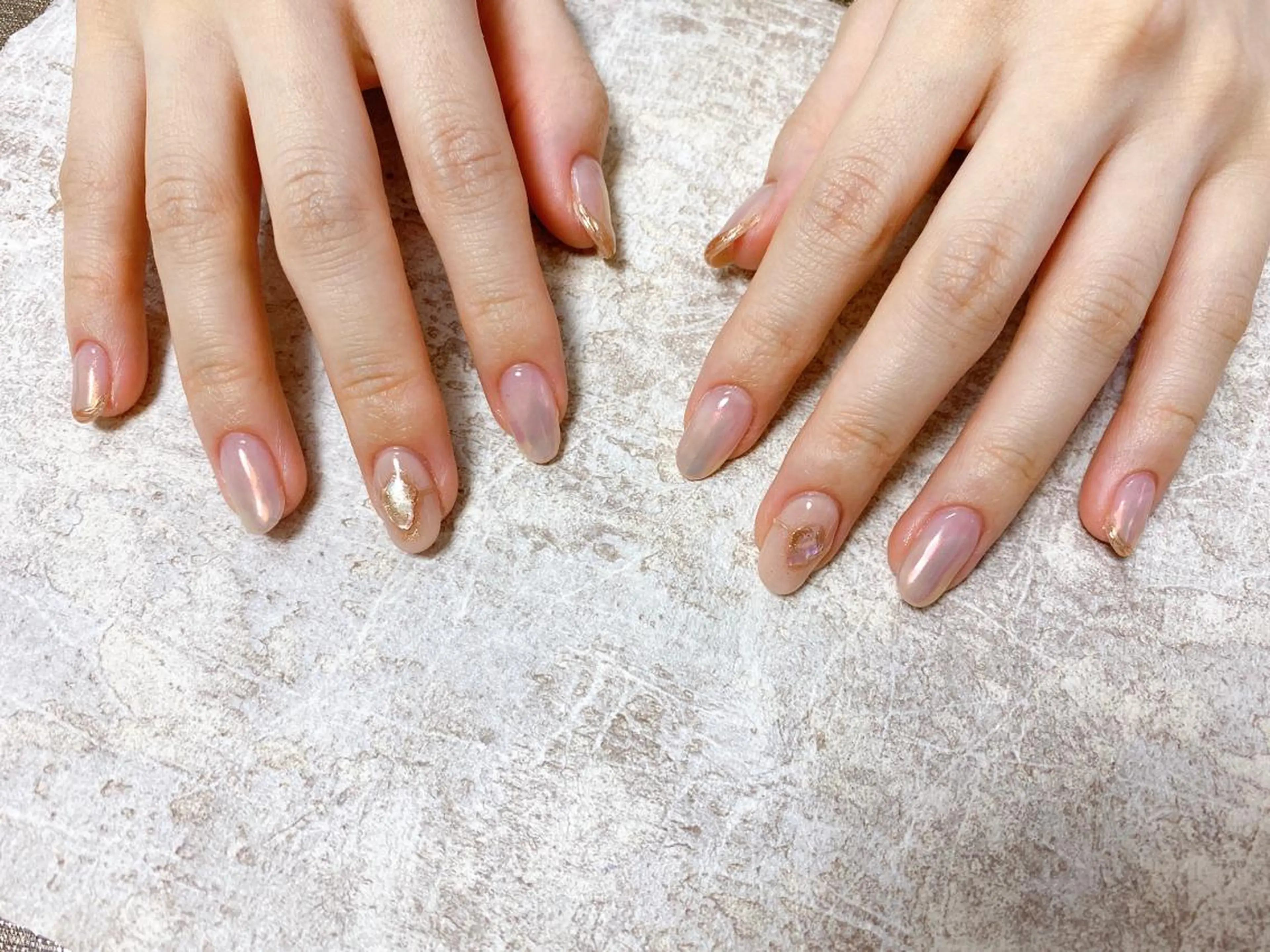 ネイル mogunail &blowのネイルデザイン