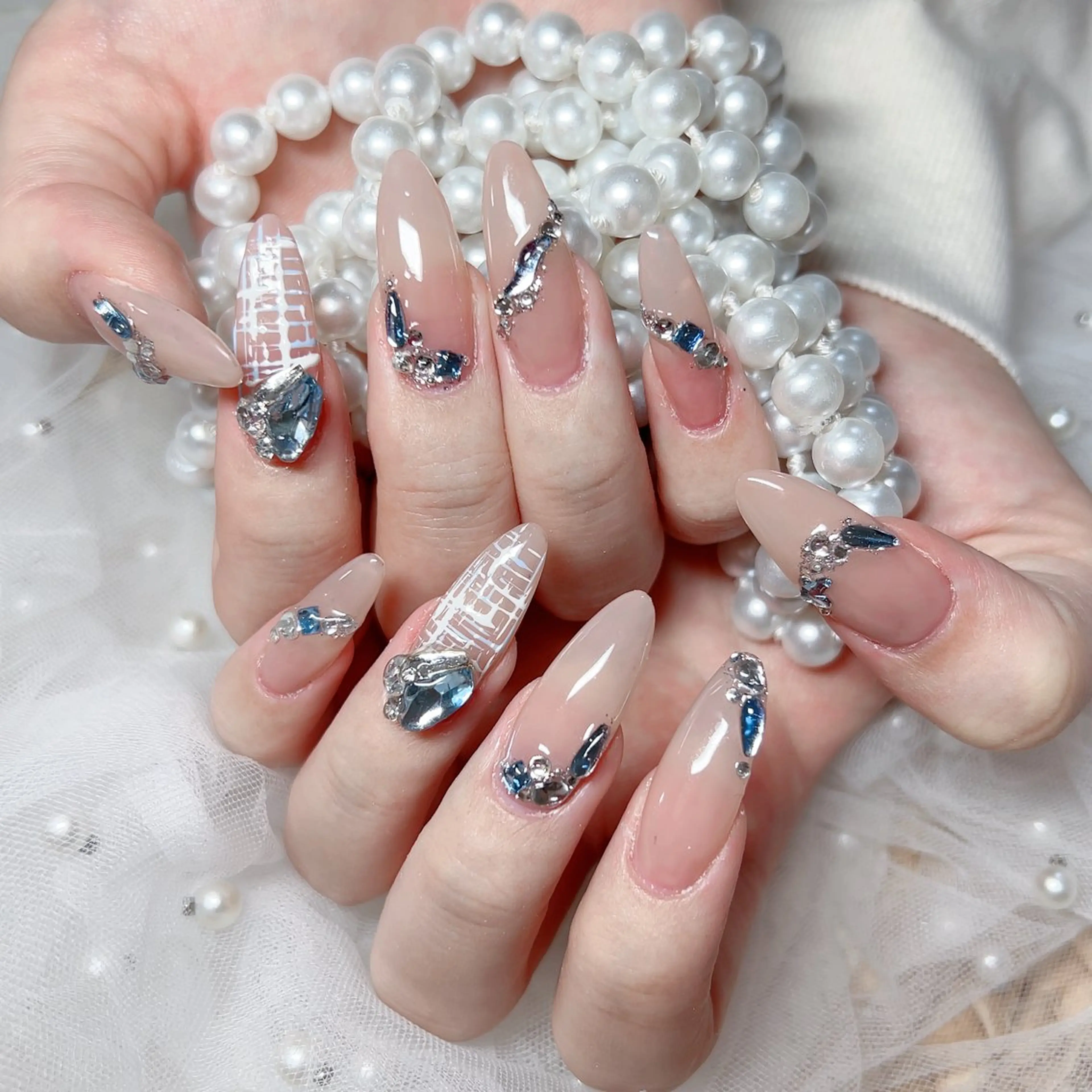 ネイル M🌷nail 長さだし専門店のネイルデザイン