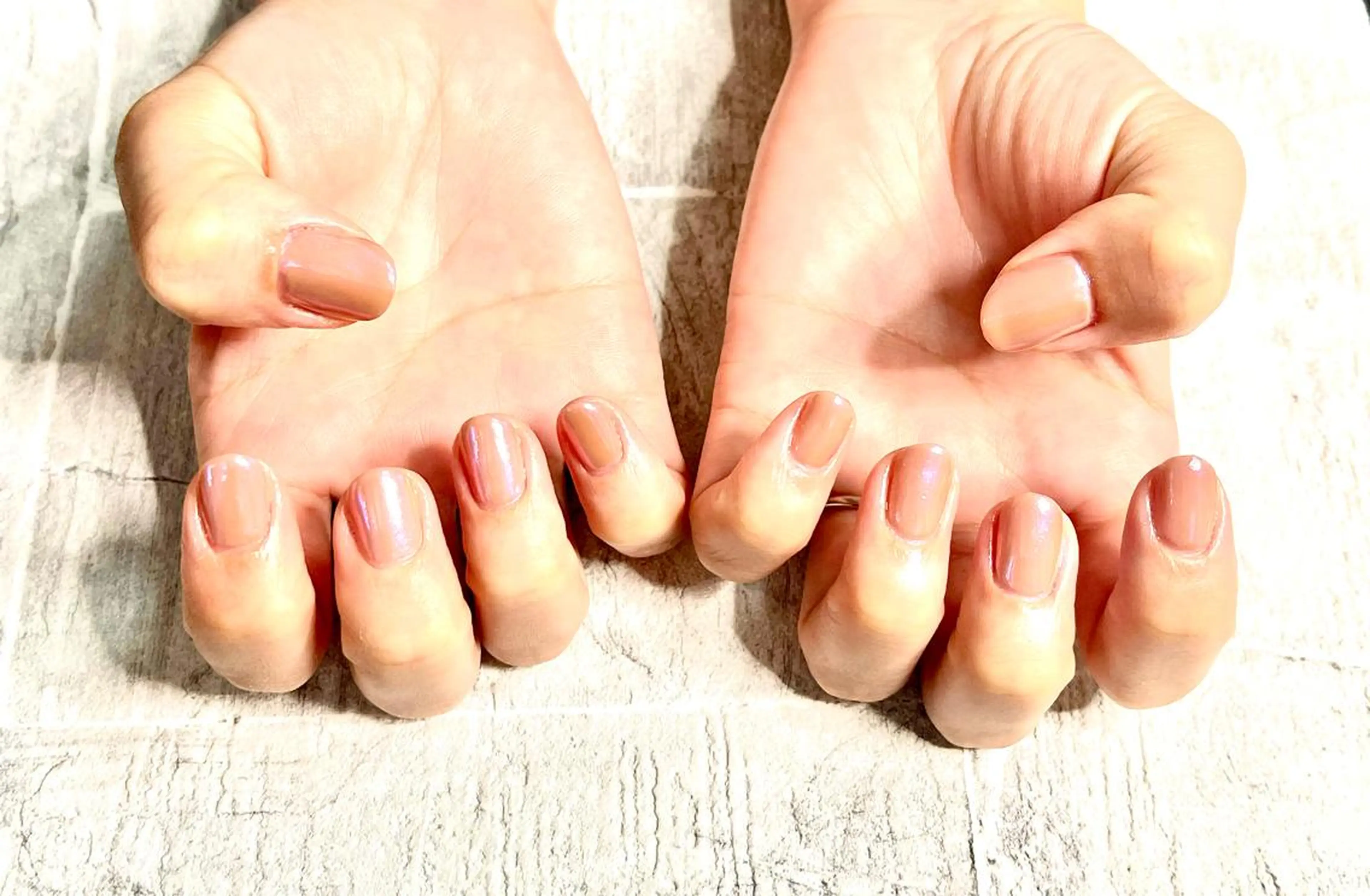 ネイル オーロラネイル nailroom HARU.のネイルデザイン