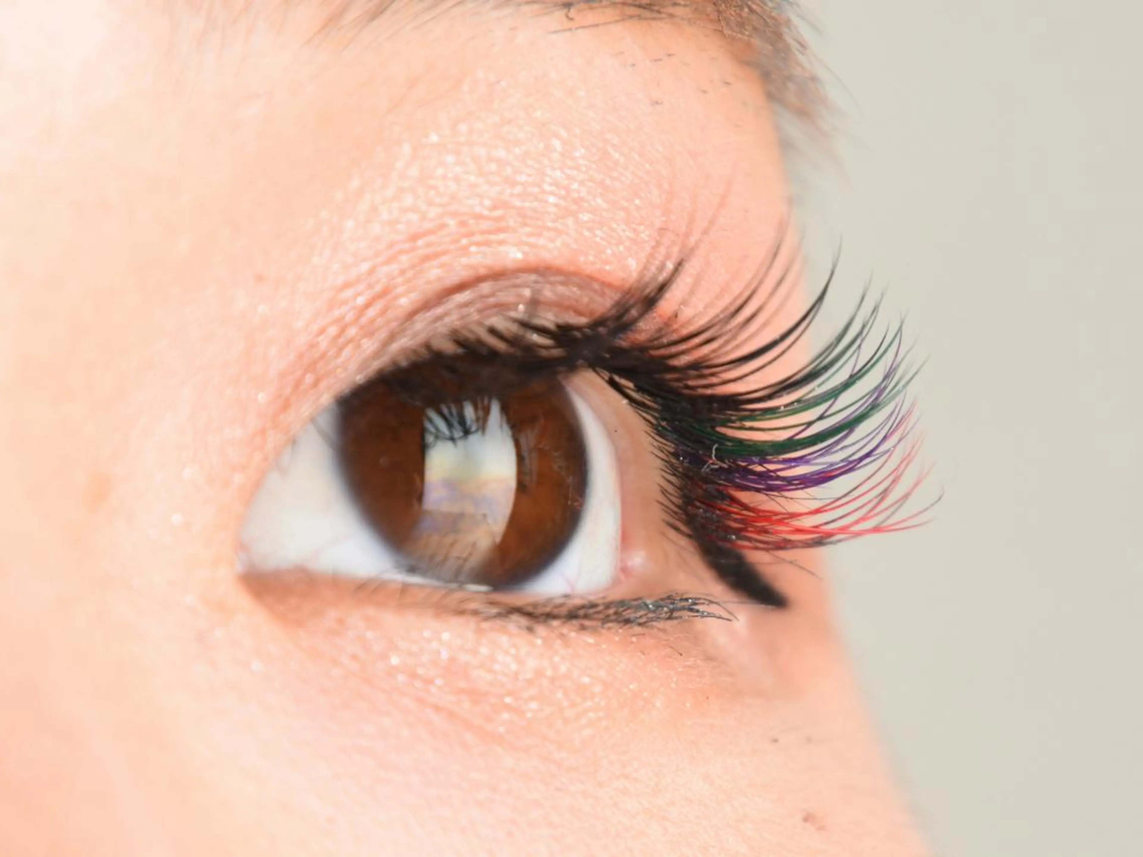 【カラーマツエクつけ放題】　コーティング付の写真