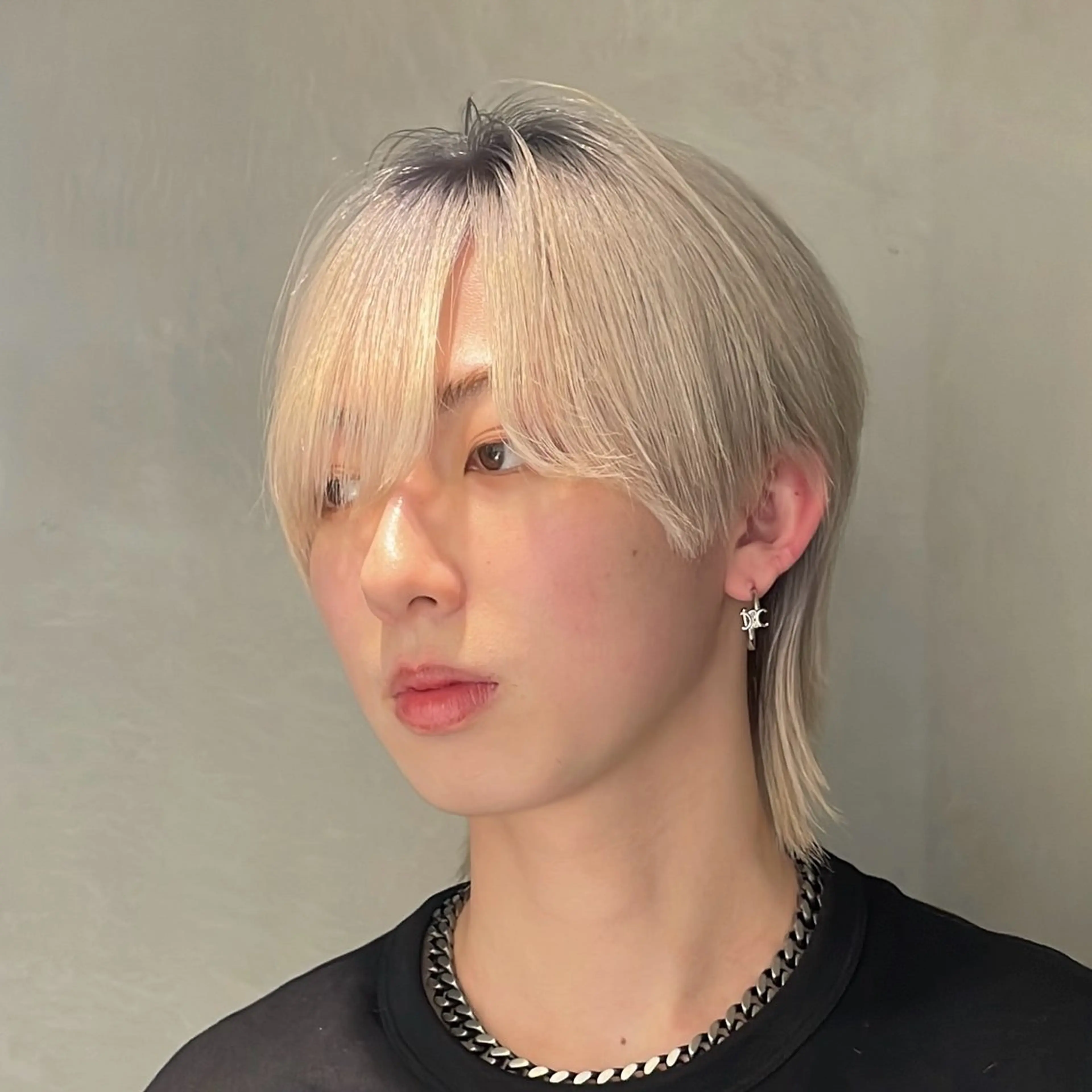 ミディアム 【メンズ特化⚡️】 曲がる矯正/千原涼麻のヘアスタイル