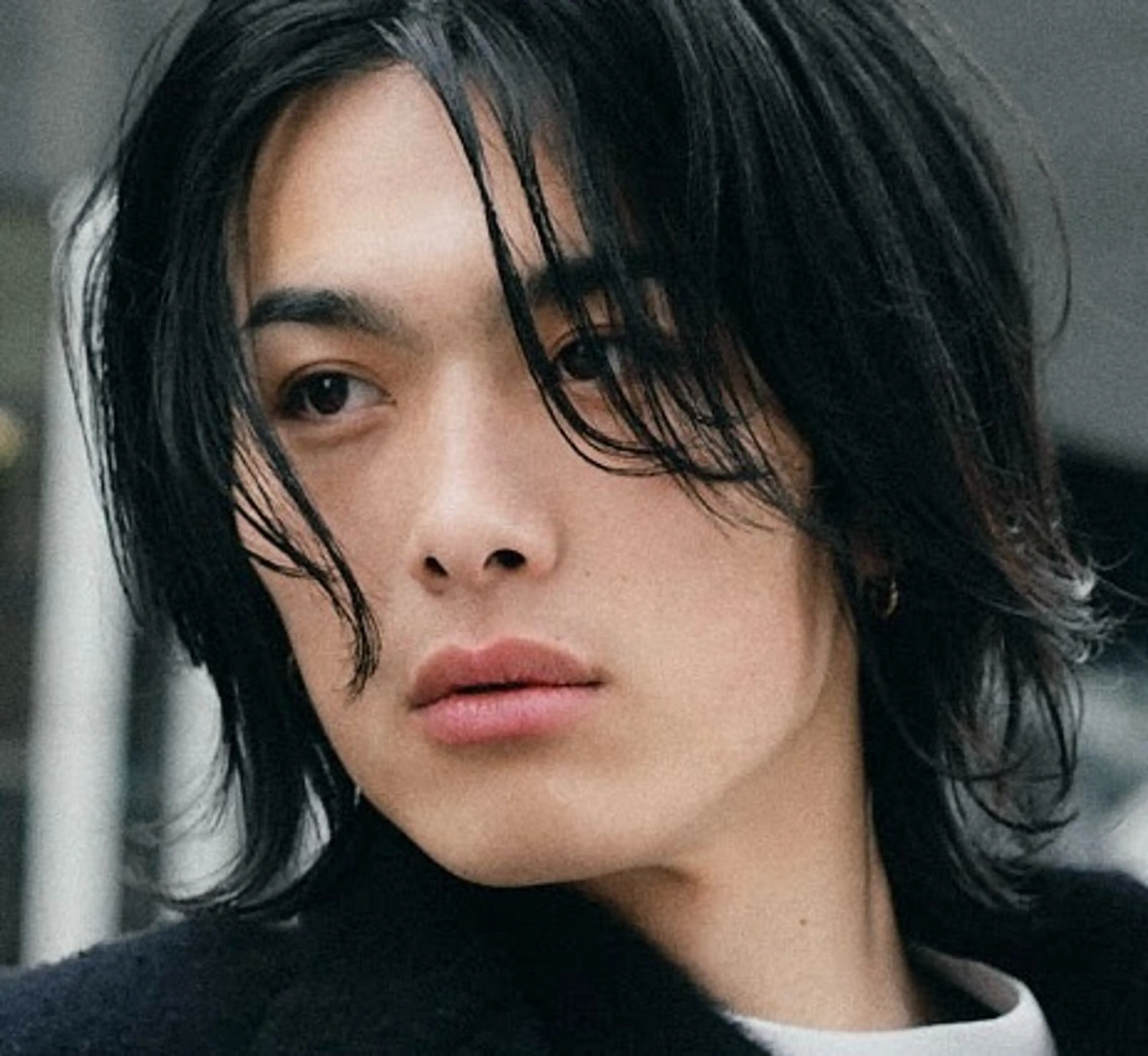 ミディアム パーマ メンズ レディース／メンズ パーマ特化／内山遥斗のヘアスタイル