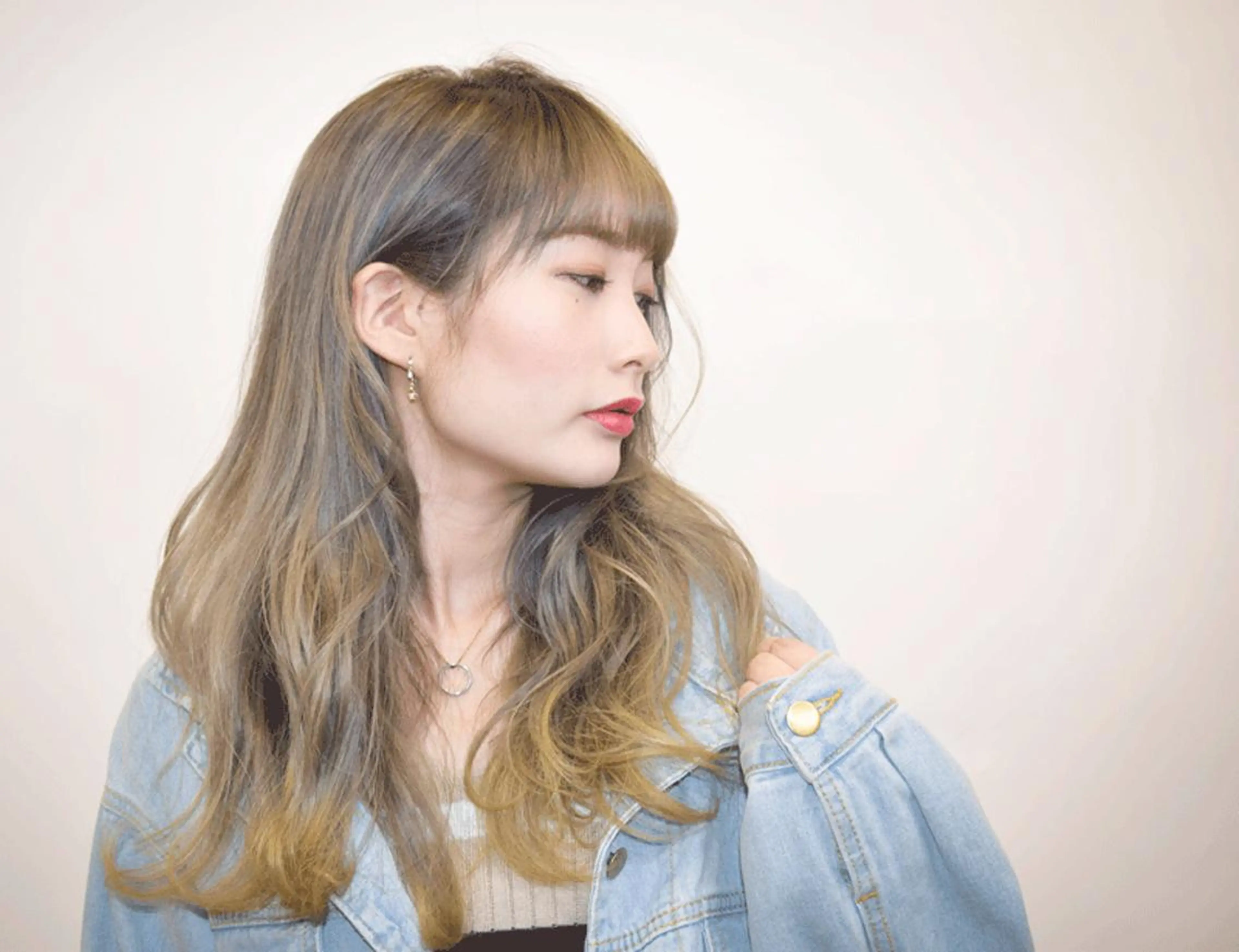 ロング カラー ブリーチ 透明感カラー ハイトーンカラー 縮毛矯正 清水　仰士 ROW町田のヘアスタイル