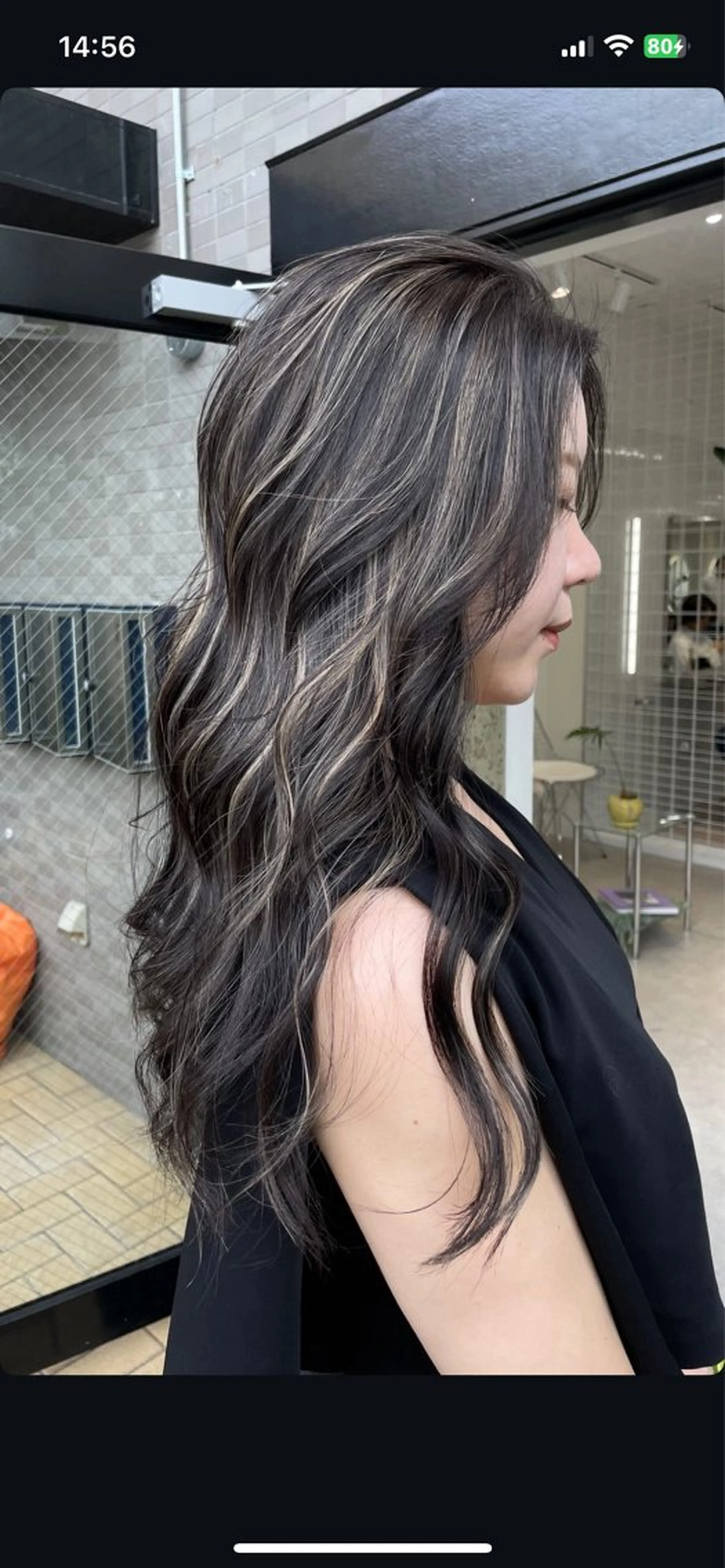 ロング カラー バレイヤージュ ベージュカラー ブリーチ ケアブリーチ ケアカラー カット ヘアカラー トリートメント 表参道/ハイライト バレイヤージュのヘアスタイル