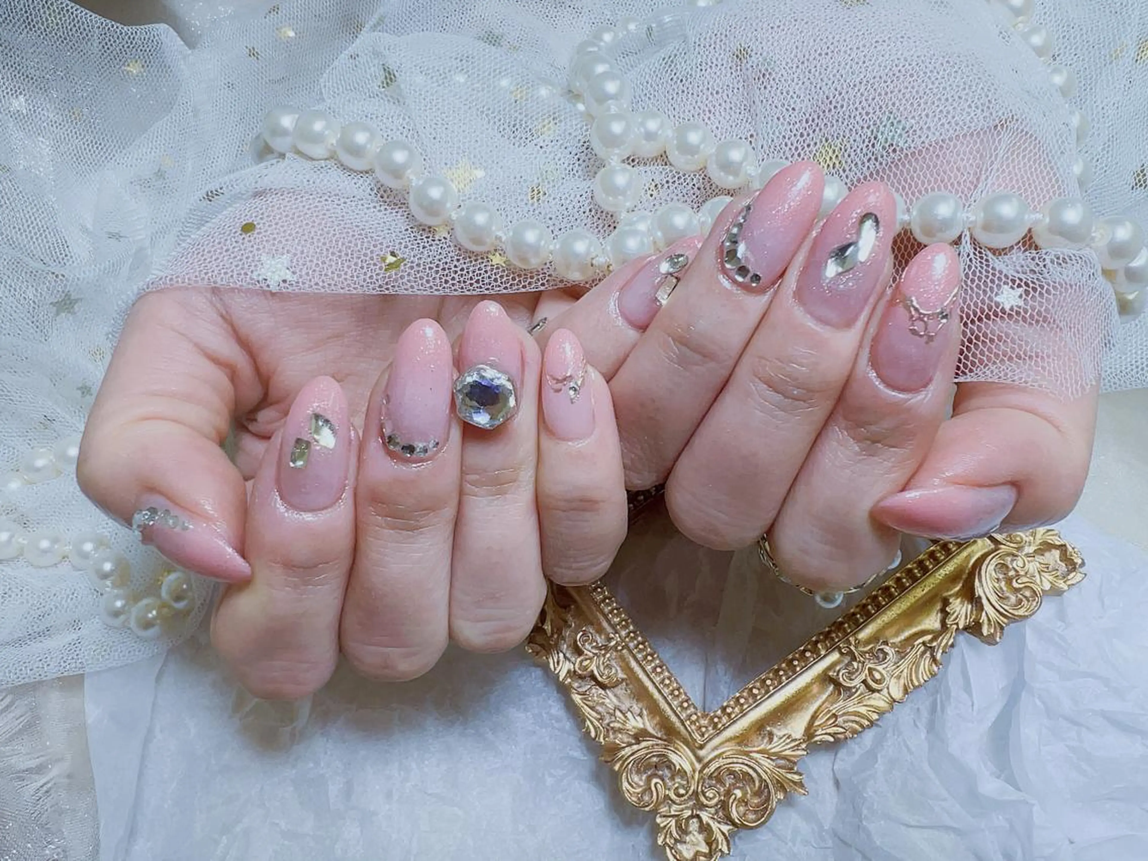 ネイル ハンドネイル VIVIAN リサのネイルデザイン