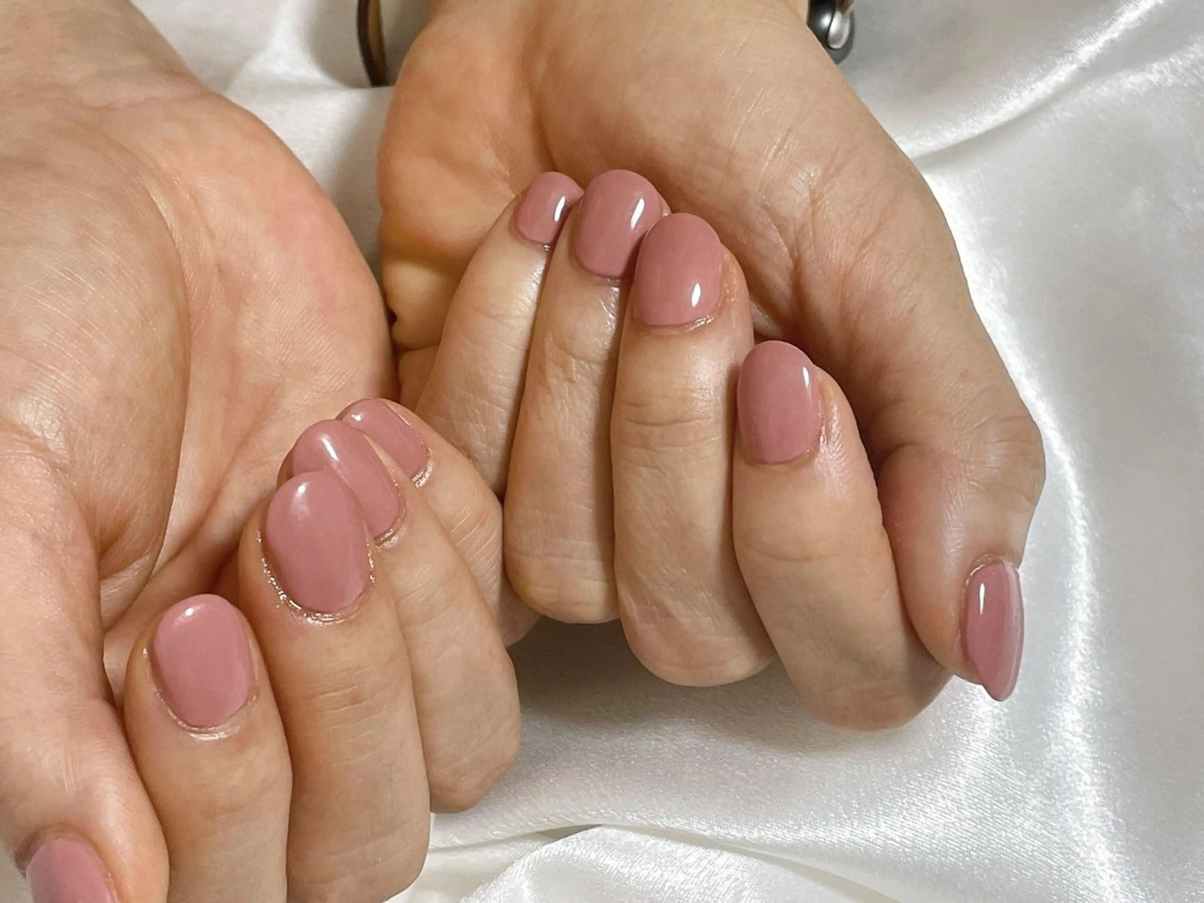 ネイル オーロラネイル 桜ネイル フラワーネイル フットネイル フレンチネイル ハンドネイル mogunail &blowのネイルデザイン