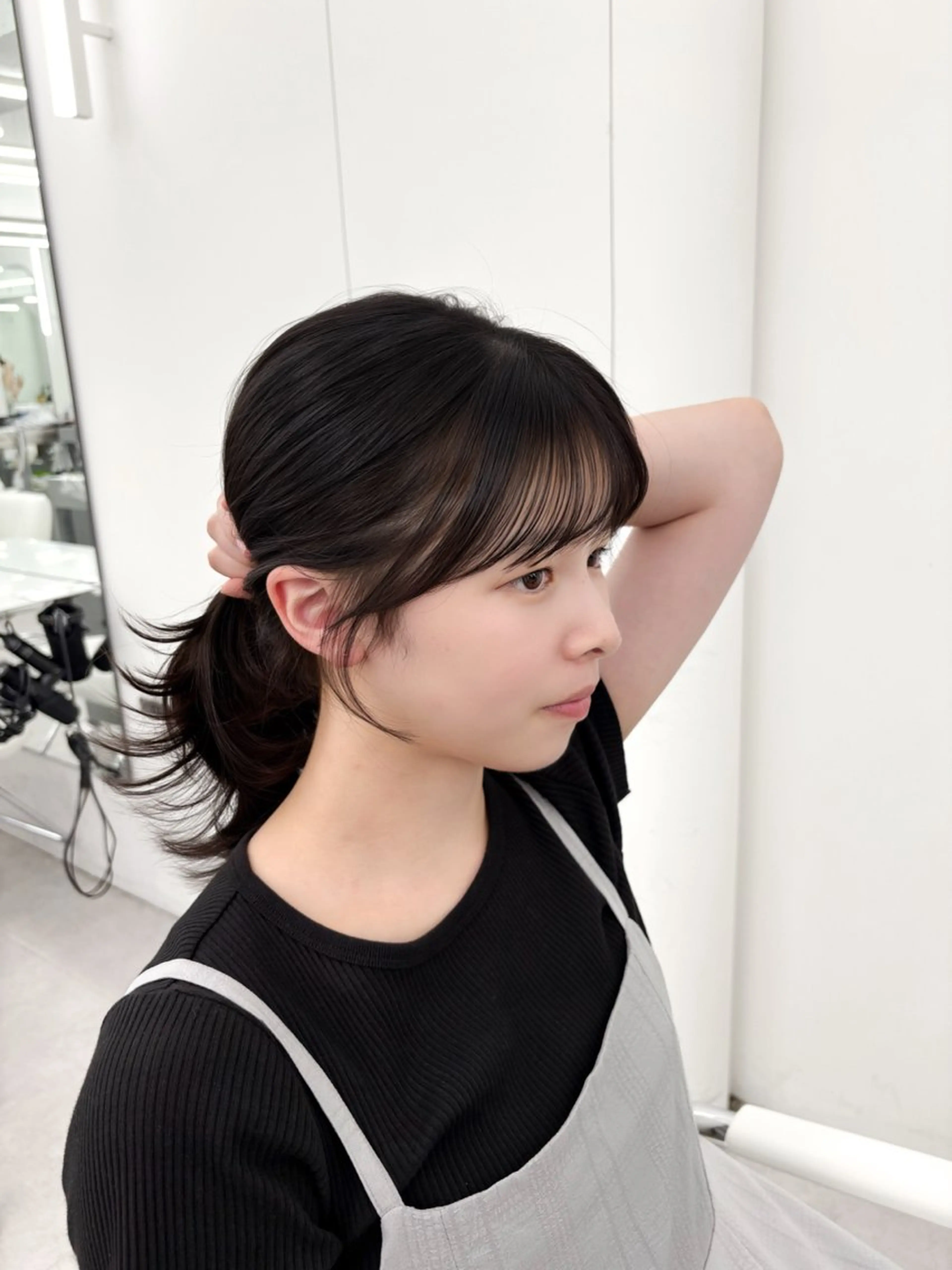 ミディアム カラー レイヤーカット 小顔カット カット ヘアカラー トリートメント 韓国ヘア/レイヤー/ 顔まわり足立遥奈のヘアスタイル