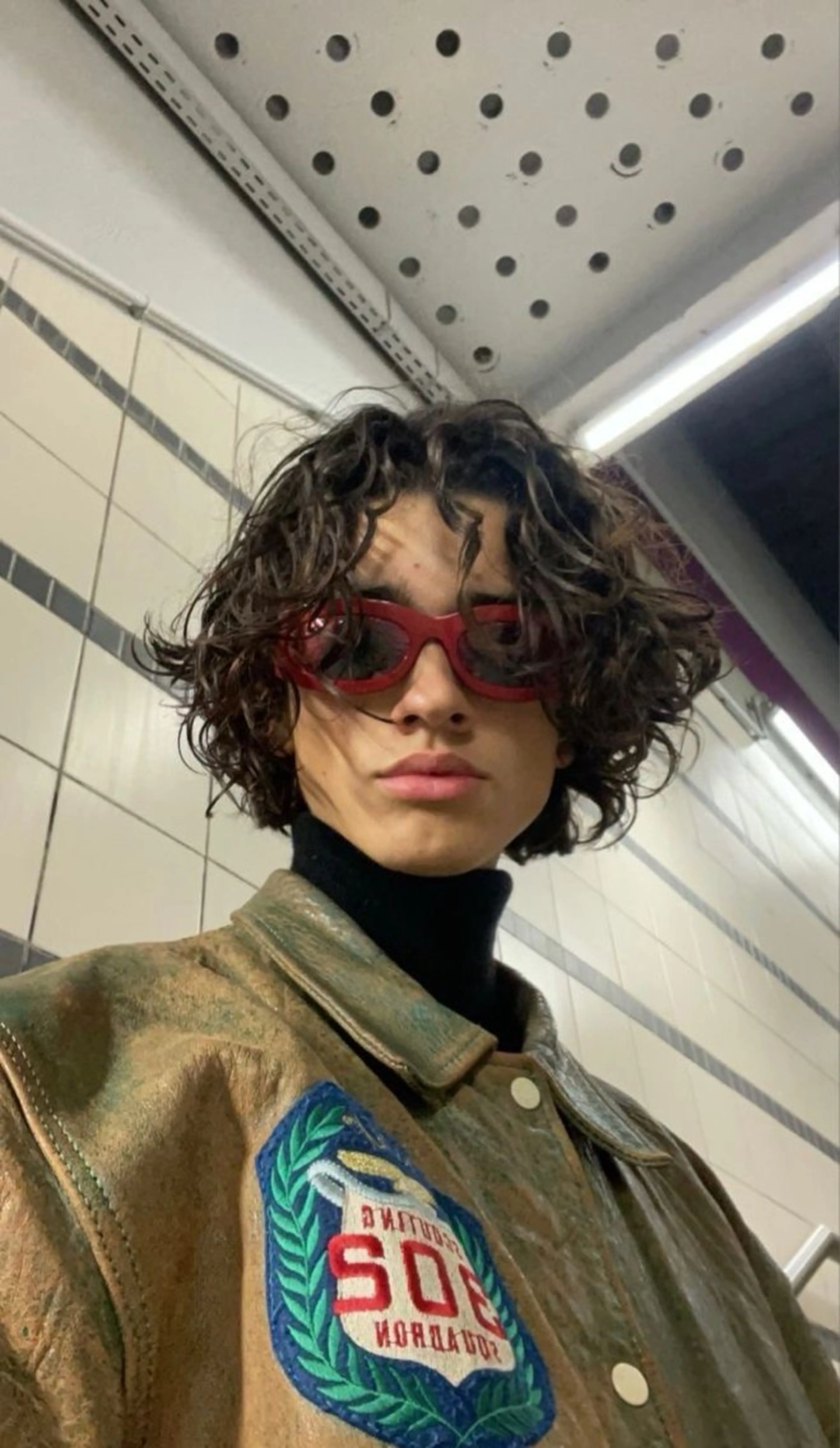 ミディアム パーマ メンズ 高橋 愛依のヘアスタイル